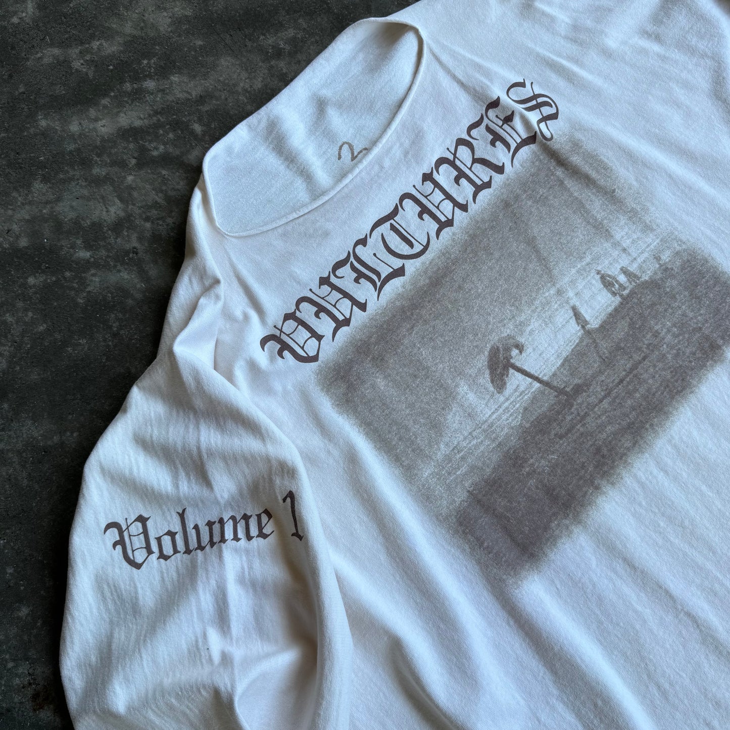 YZY Vultures T Large White Ls (3)