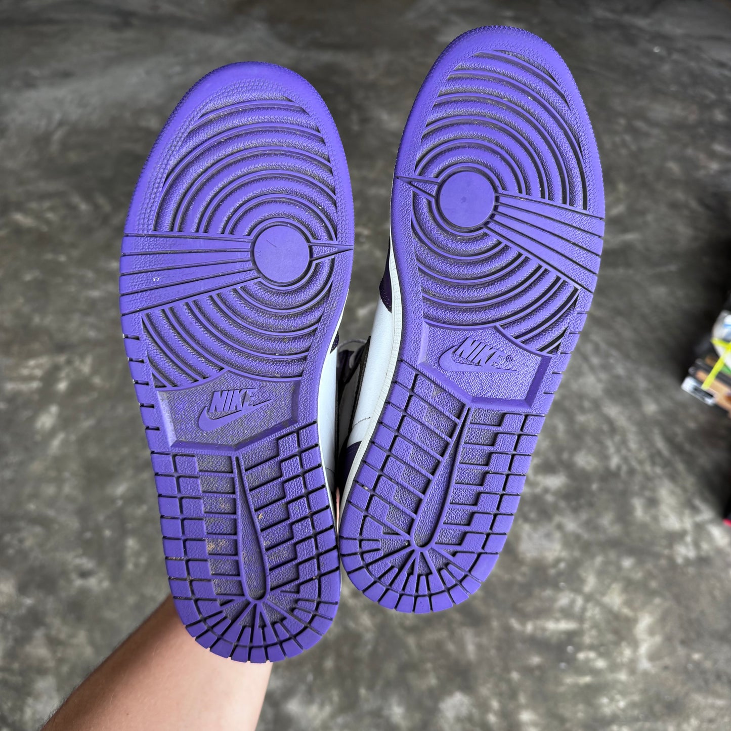 Jordan 1 Retro High Court Purple