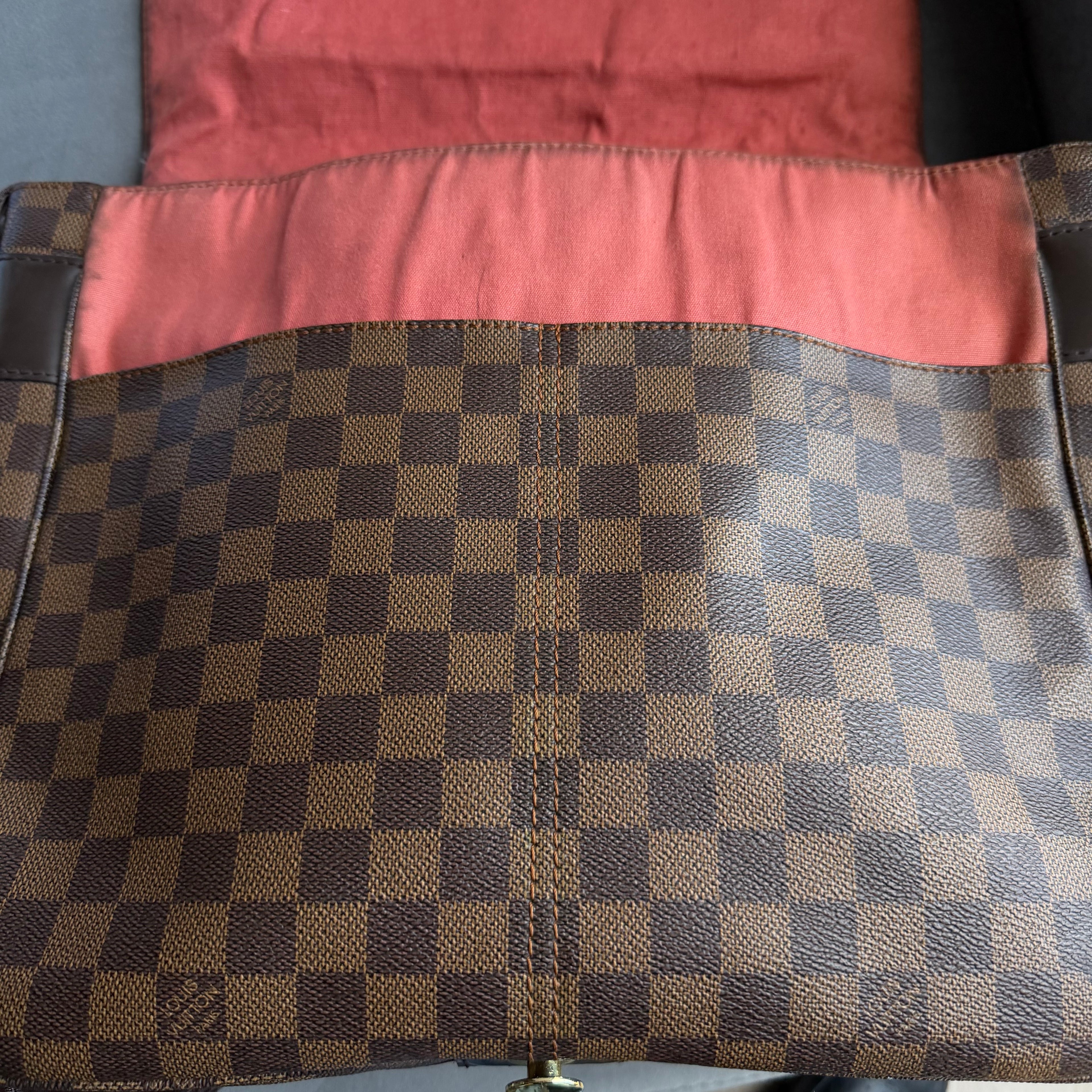 Louis Vuitton Damier Ebene Bastille Messenger Bag