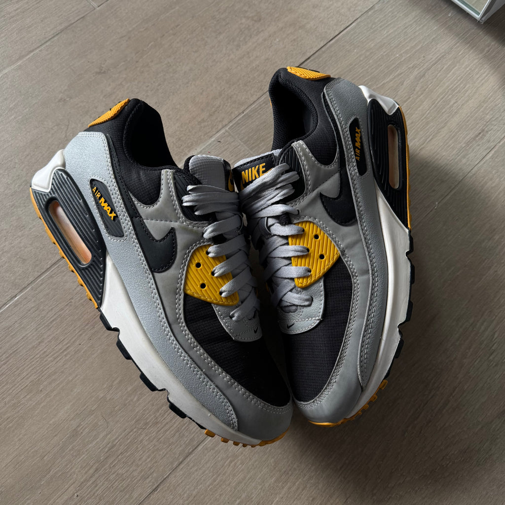 Nike Air Max 90 Batman