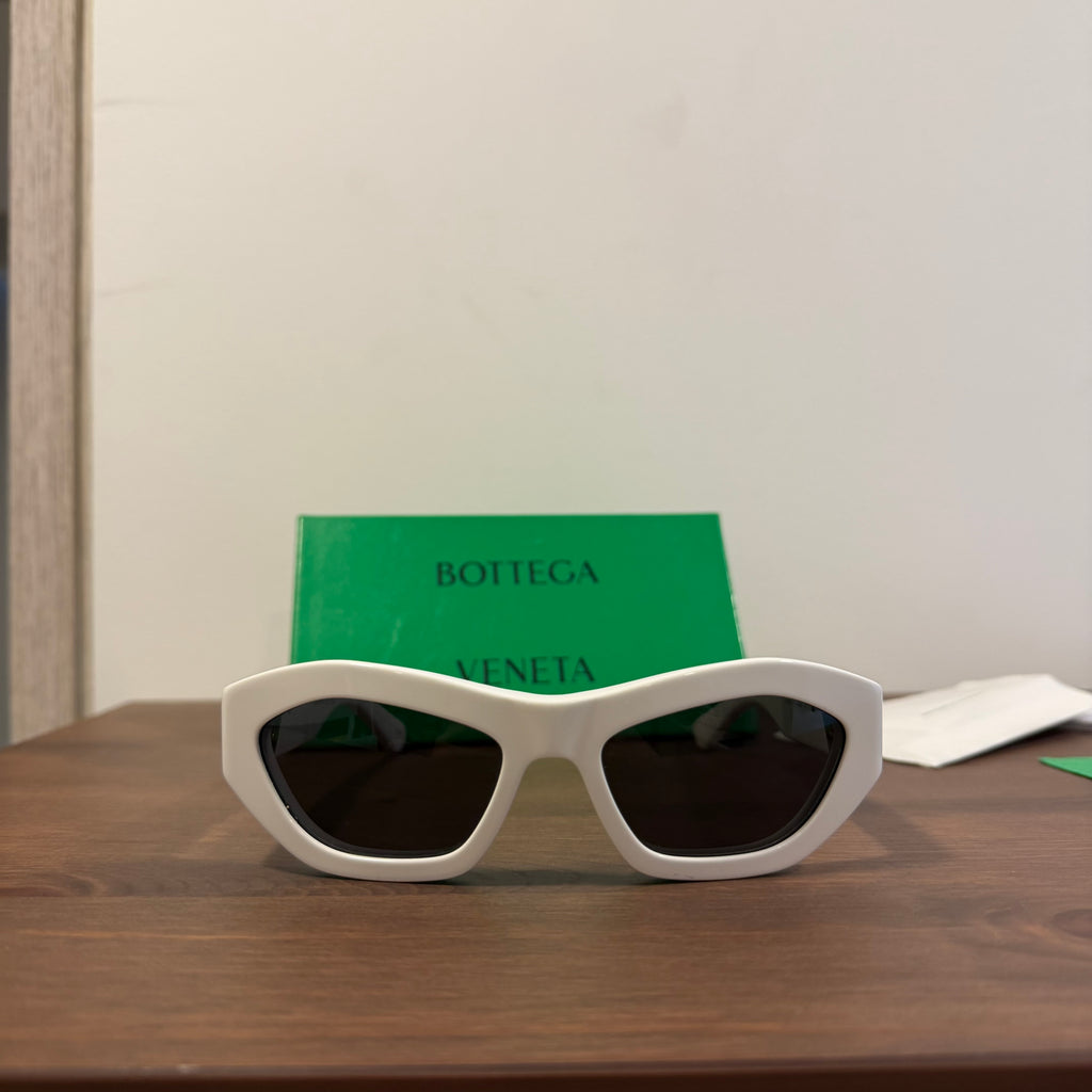 Bottega Veneta Womens Sunglasses BV 1221 004