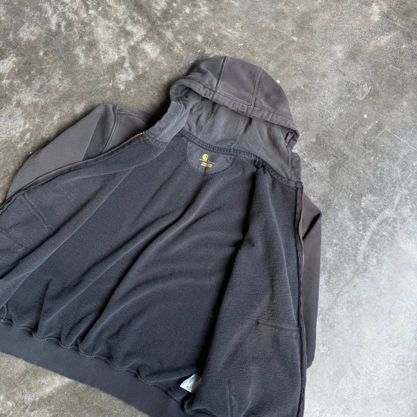 2000s Crazy Faded Carhartt Zip-Up