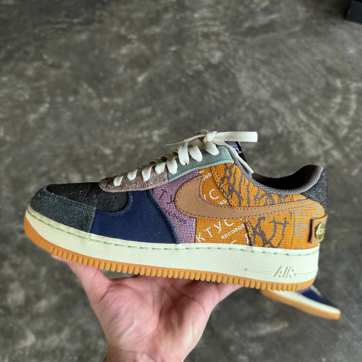 Nike Air Force 1 Low Travis Scott Cactus Jack