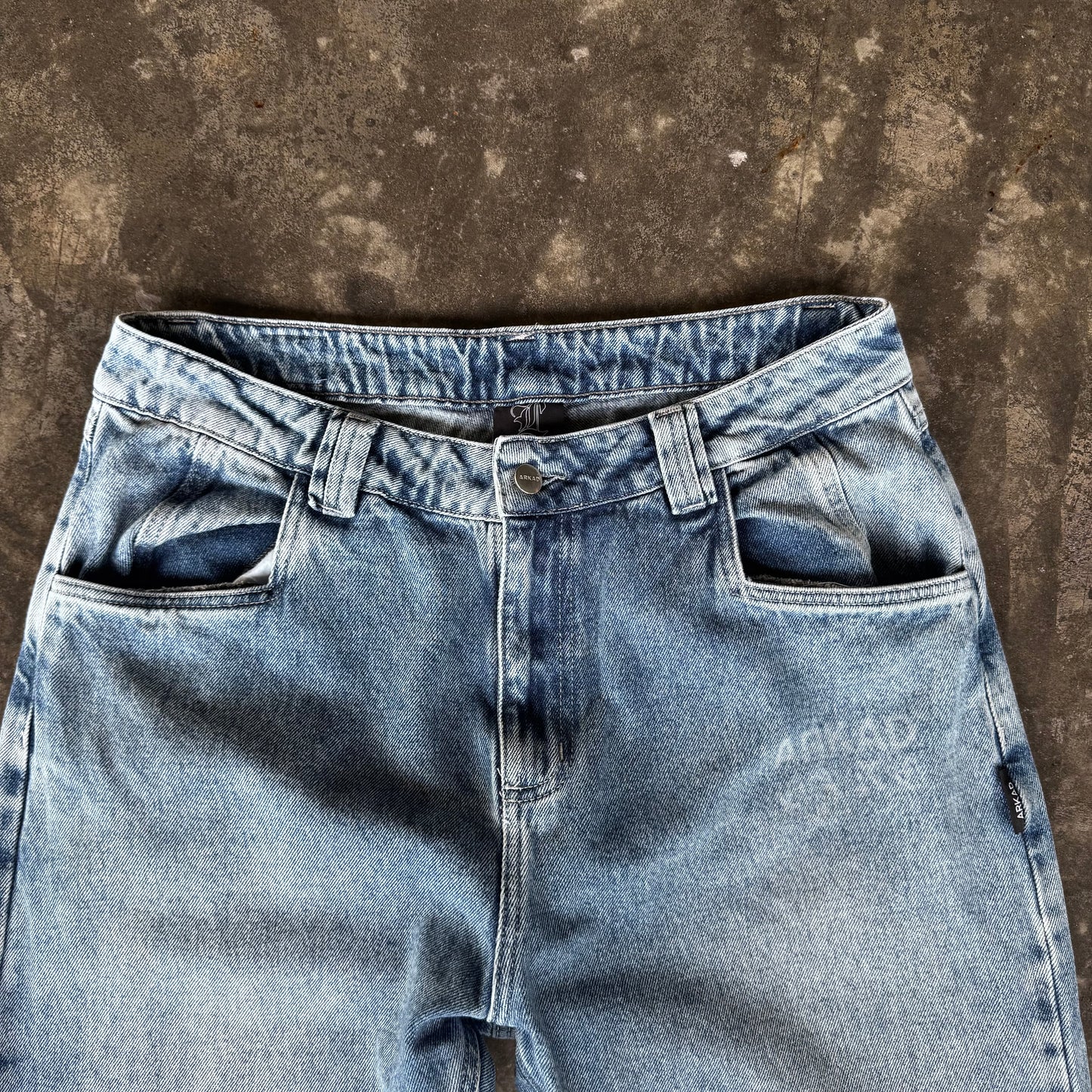 Arkad Graphic Jeans