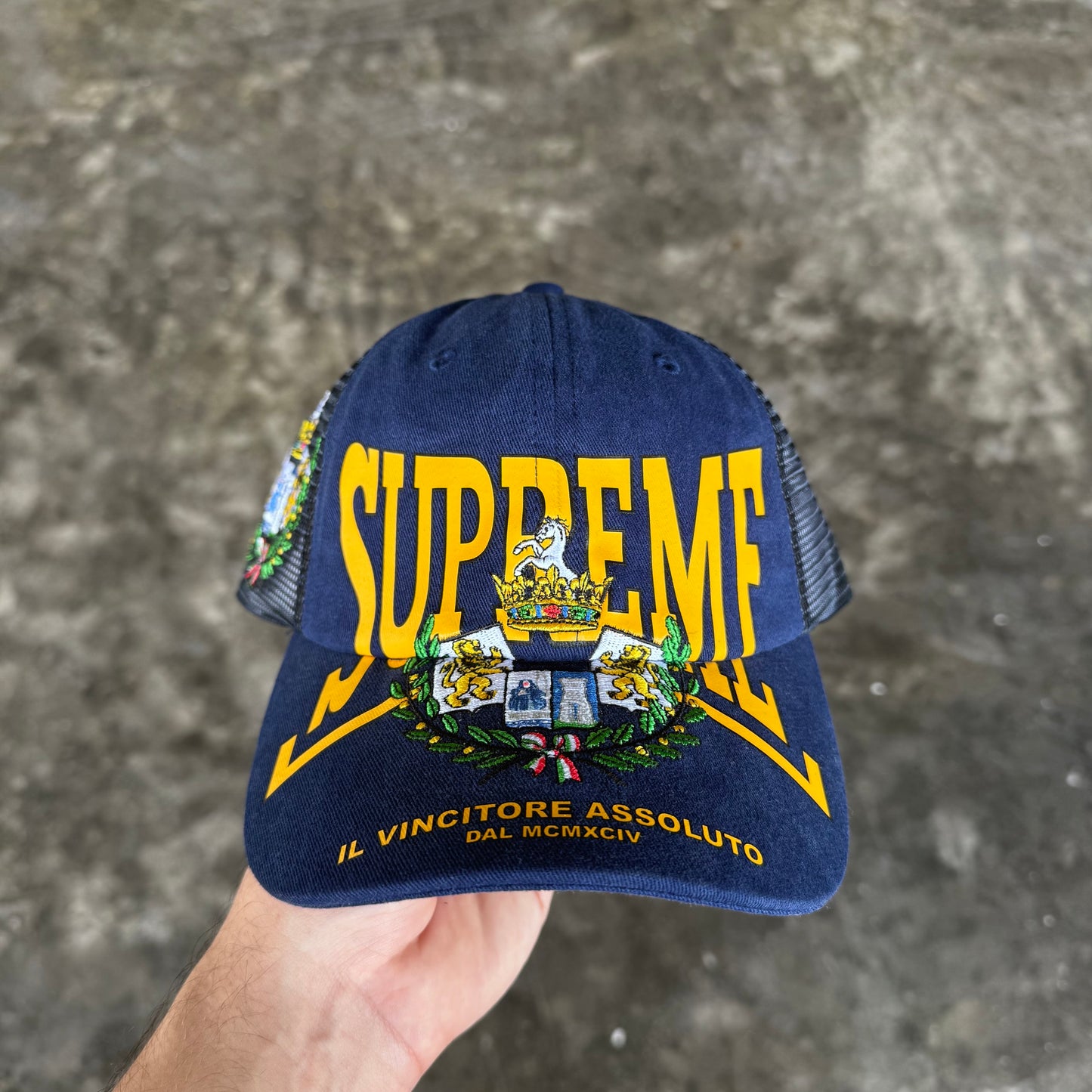 Supreme Crest Mesh Back 6-Panel