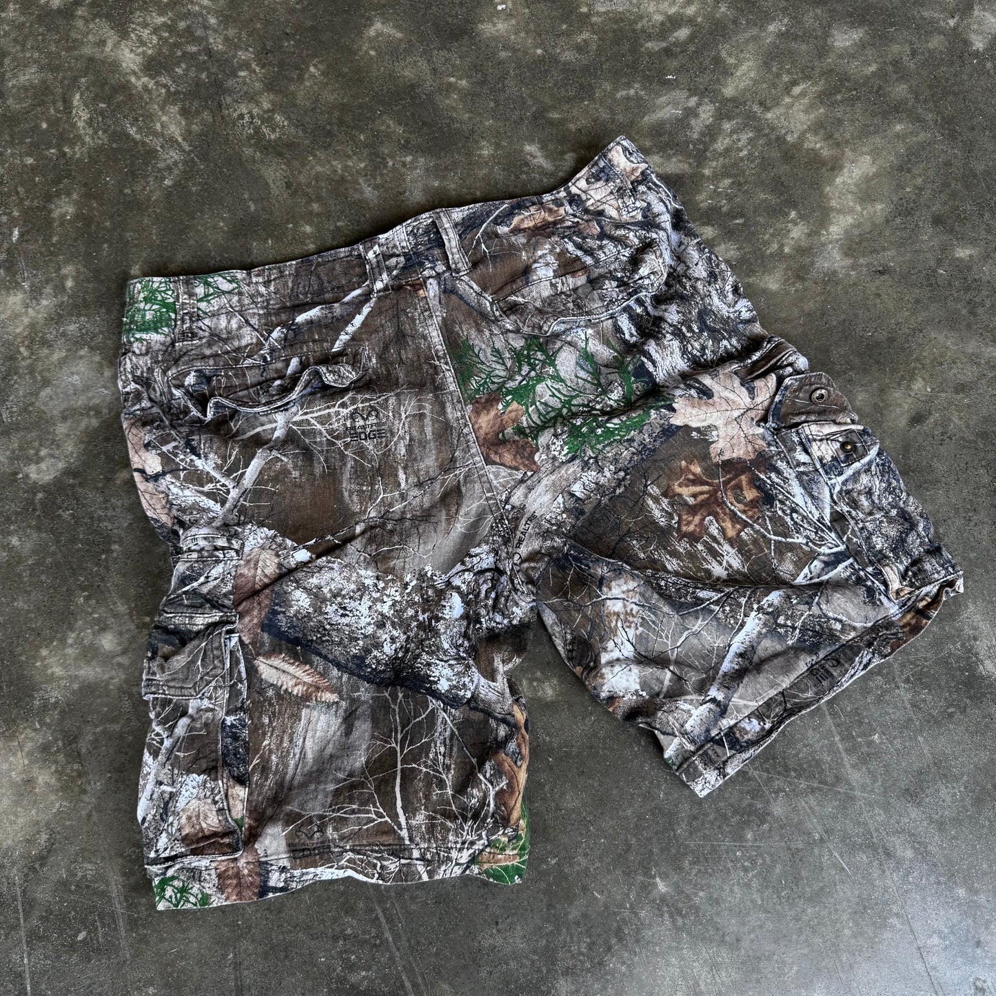2000s George Real Tree Camo Shorts