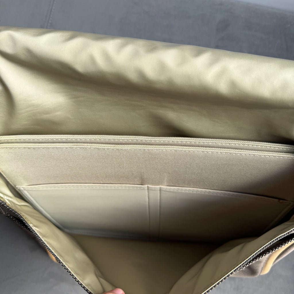 Louis Vuitton Damier Geant Messenger Bag