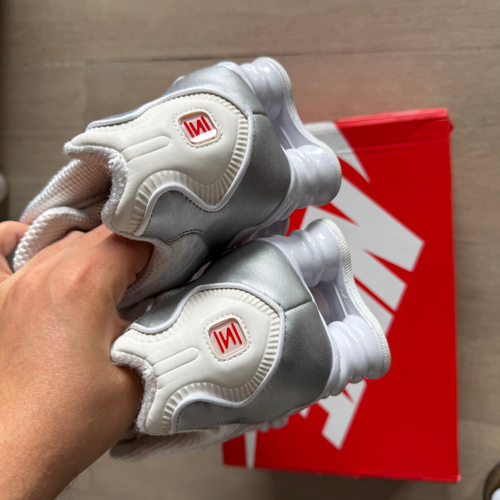 Nike Shox TL Sneakers White/Silver (10.5US)
