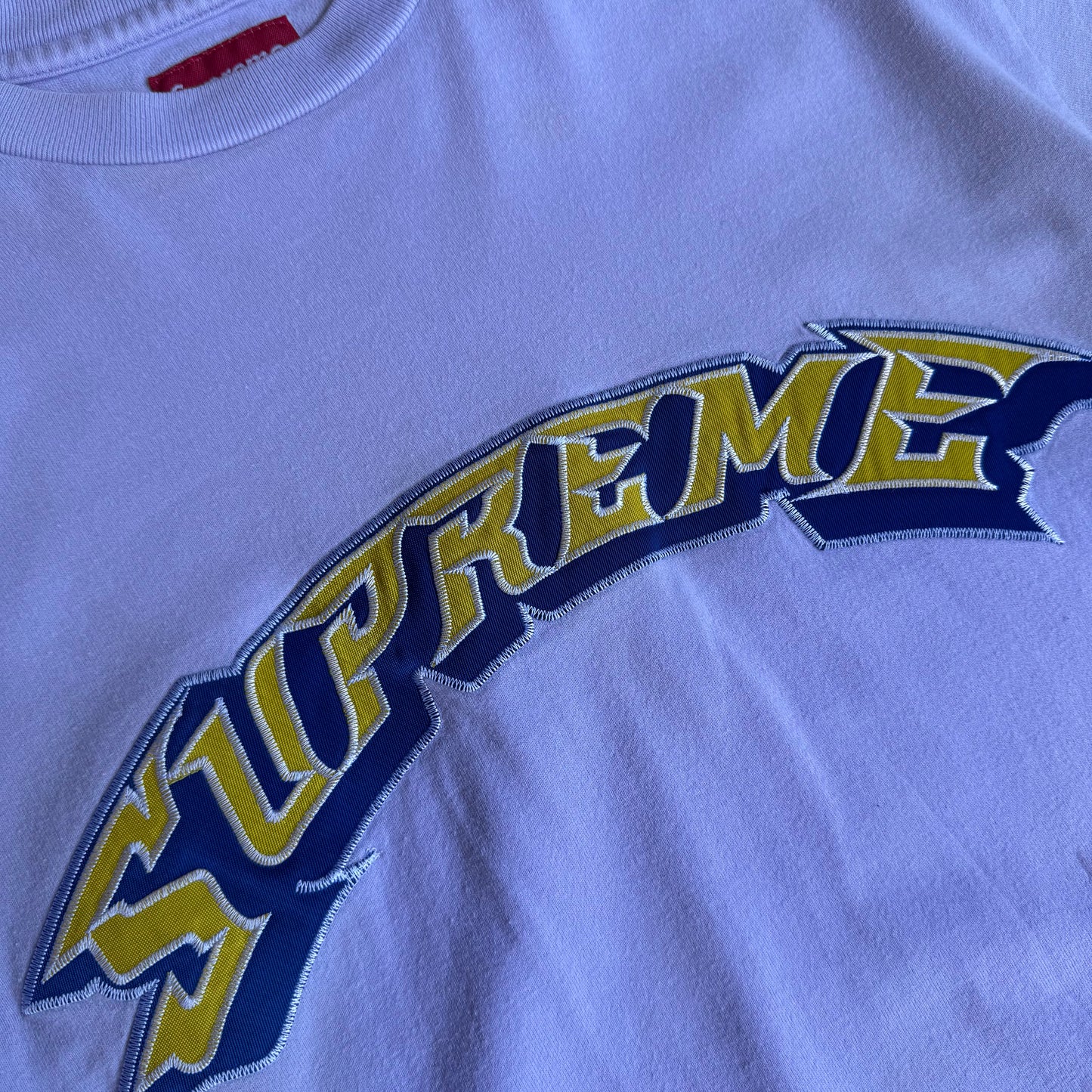 Supreme Appliqué Arc Tee Lavanda
