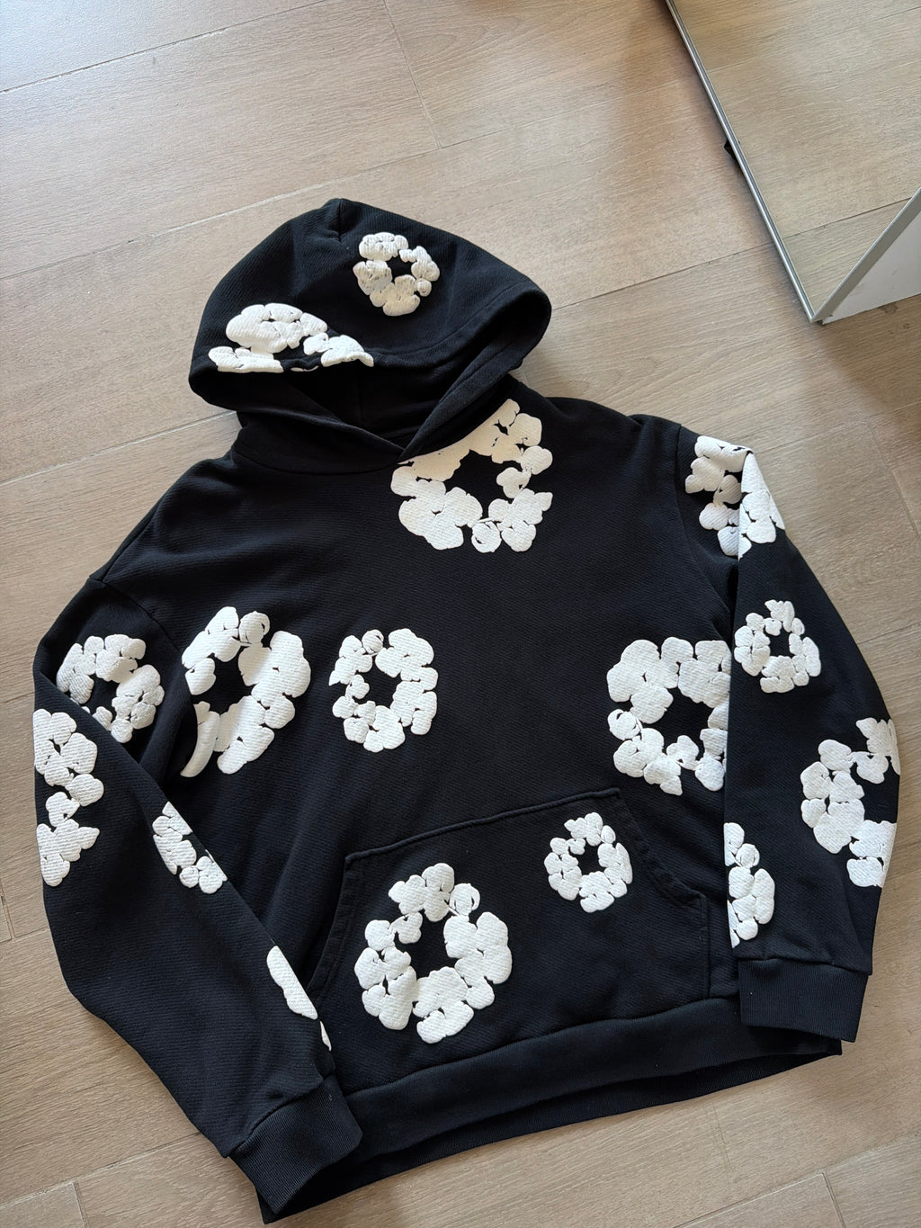 Denim Tears Cotton Wreath Sweatshirt Black (M)