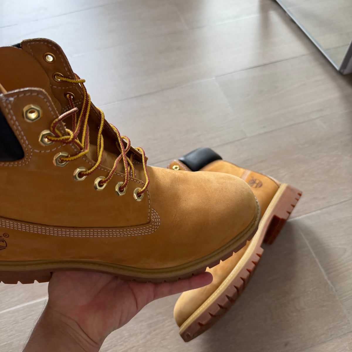 Timberland 6” Premium Waterproof Boots Wheat (10.5US)