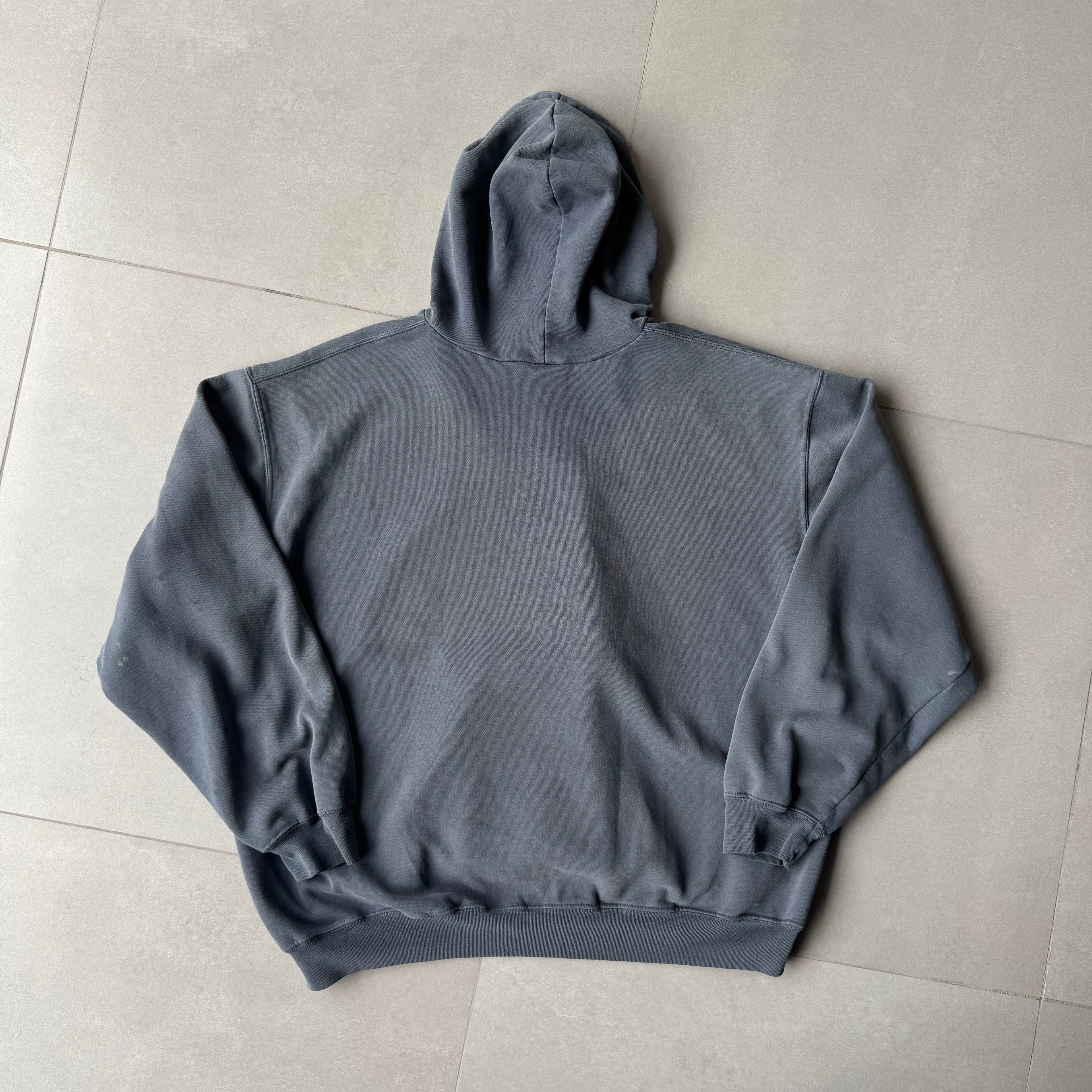 2000s Carhartt Hoodie “Grey”