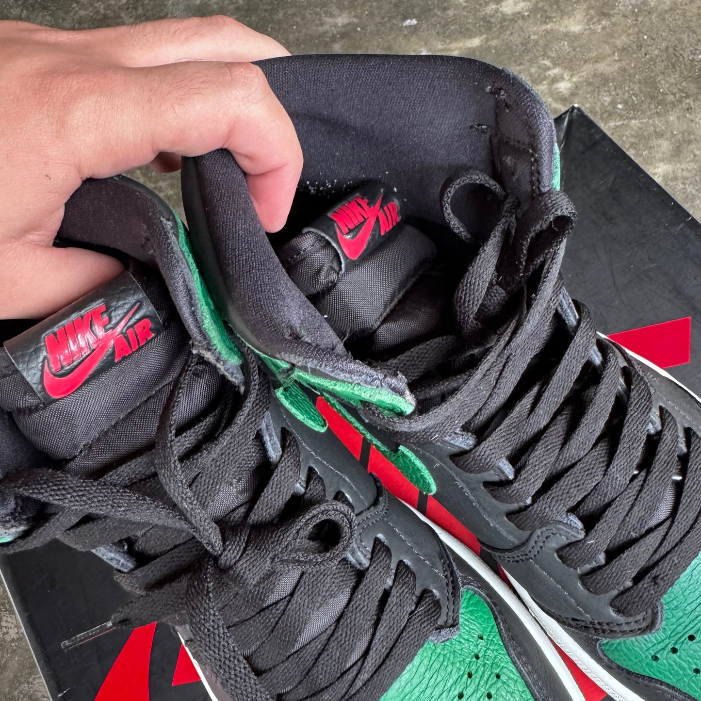 Jordan 1 Retro High Pine Green Black