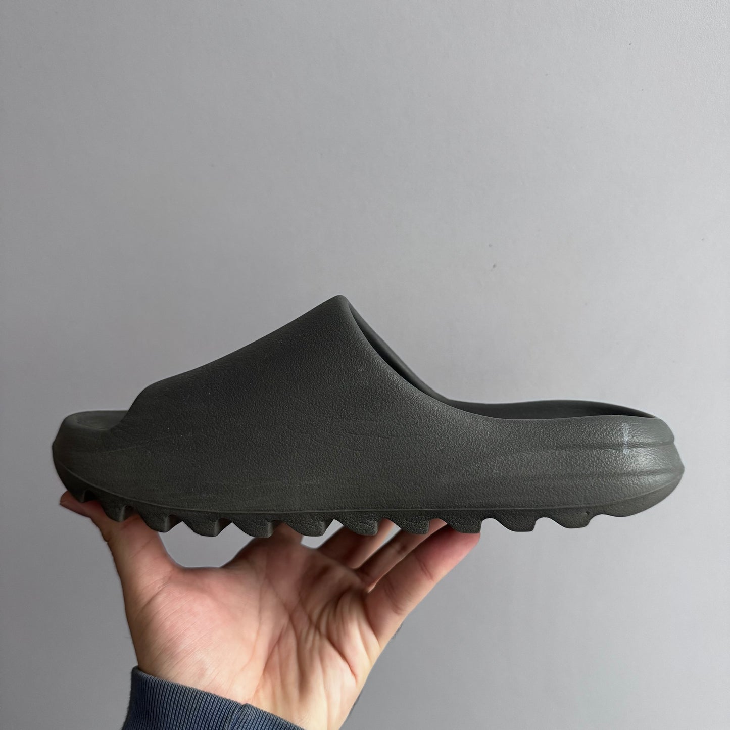 adidas Yeezy Slides Onyx