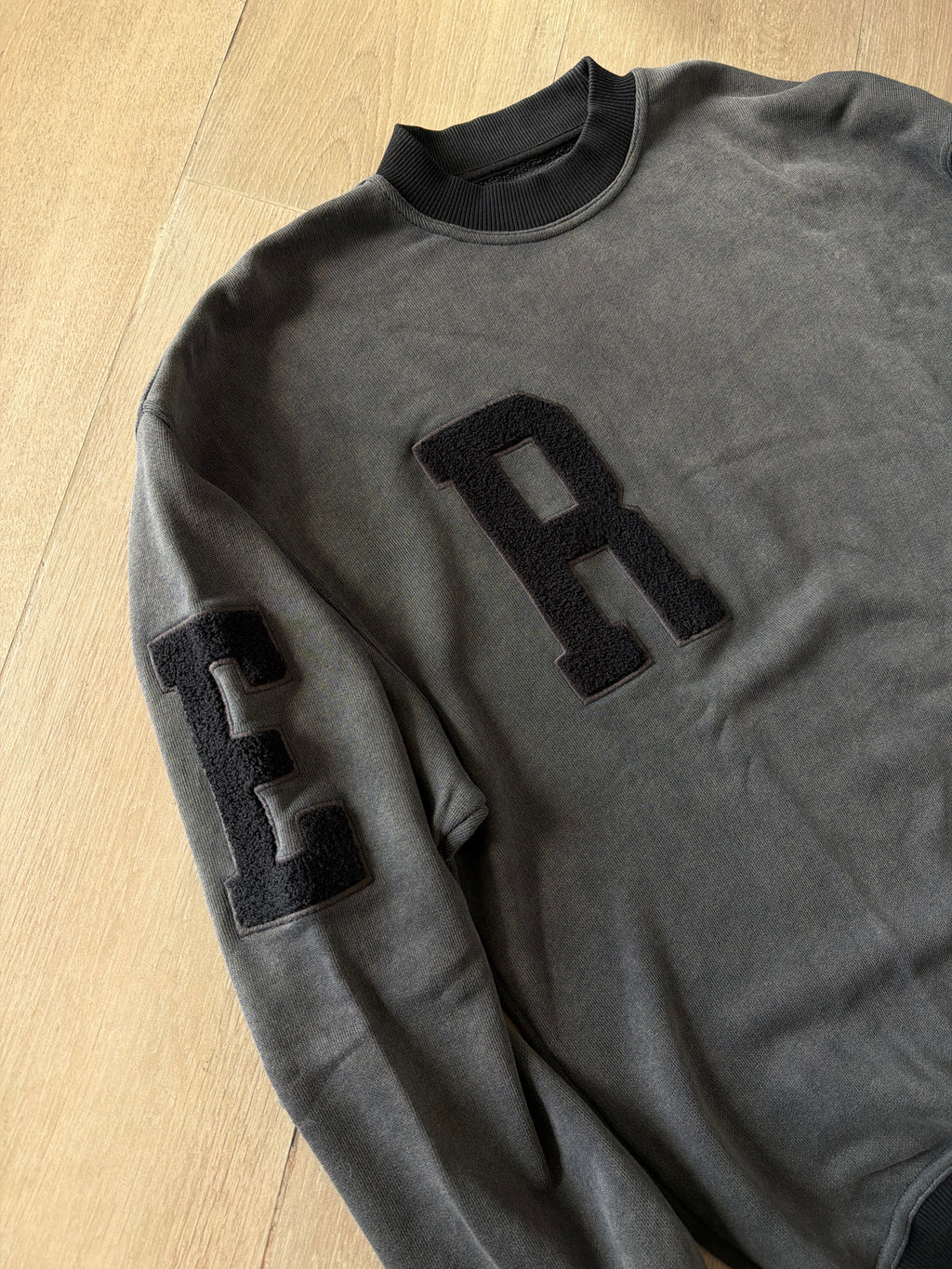 Represent Clo College Big Letter Sweater Grey (M)