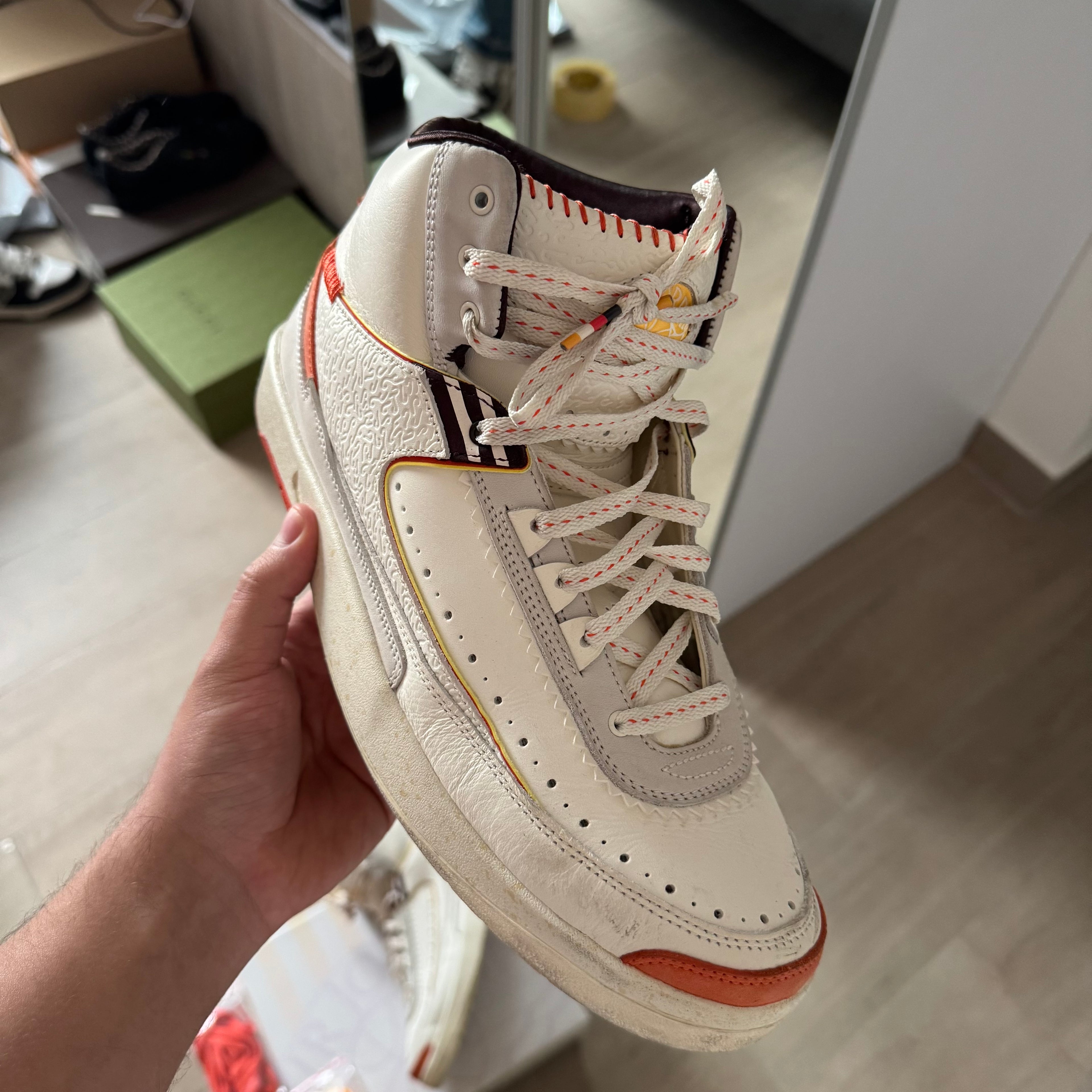 Jordan 2 Retro SP Maison Chateau Rouge
