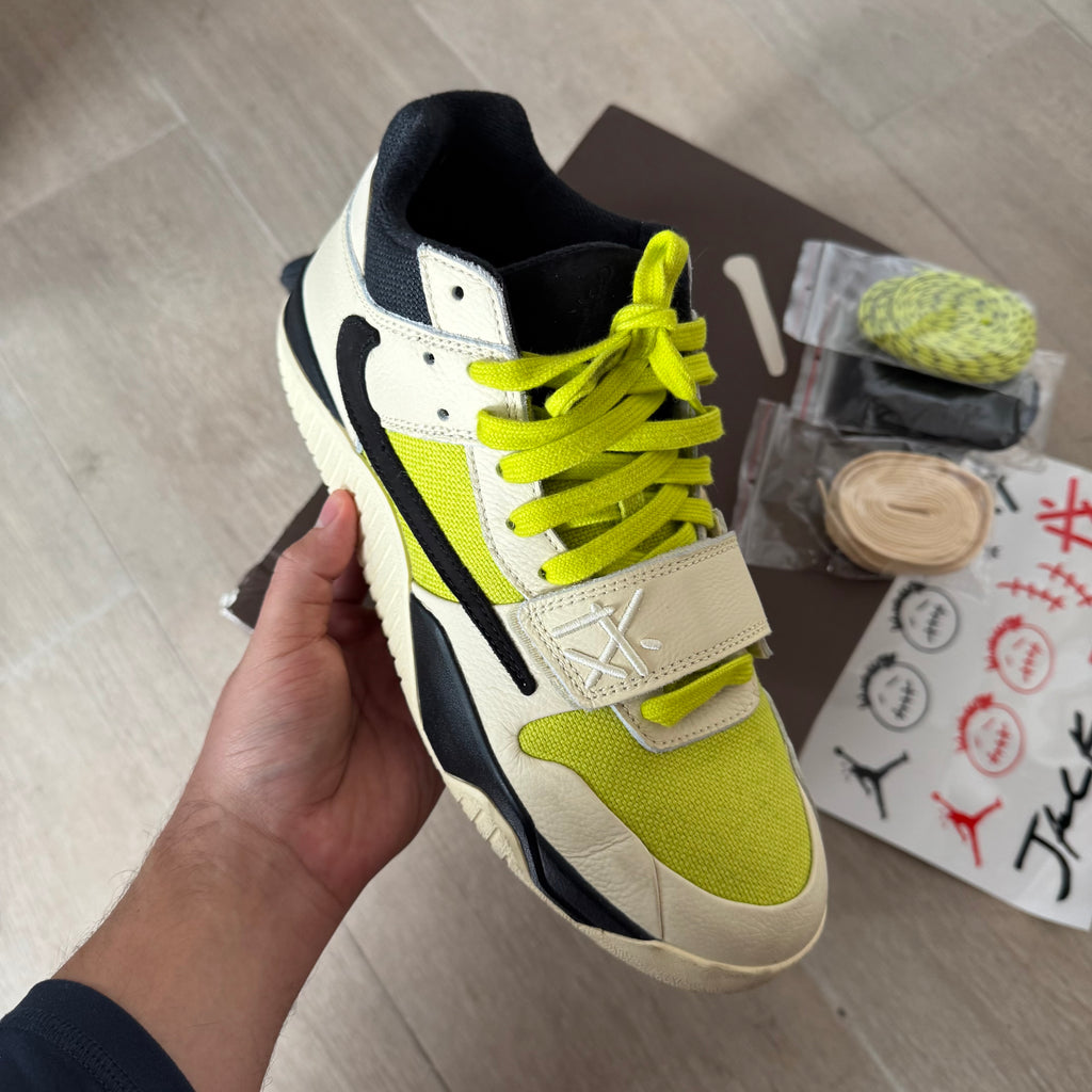 Travis Scott x Jordan Jumpman Jack TR Bright Cactus 10US