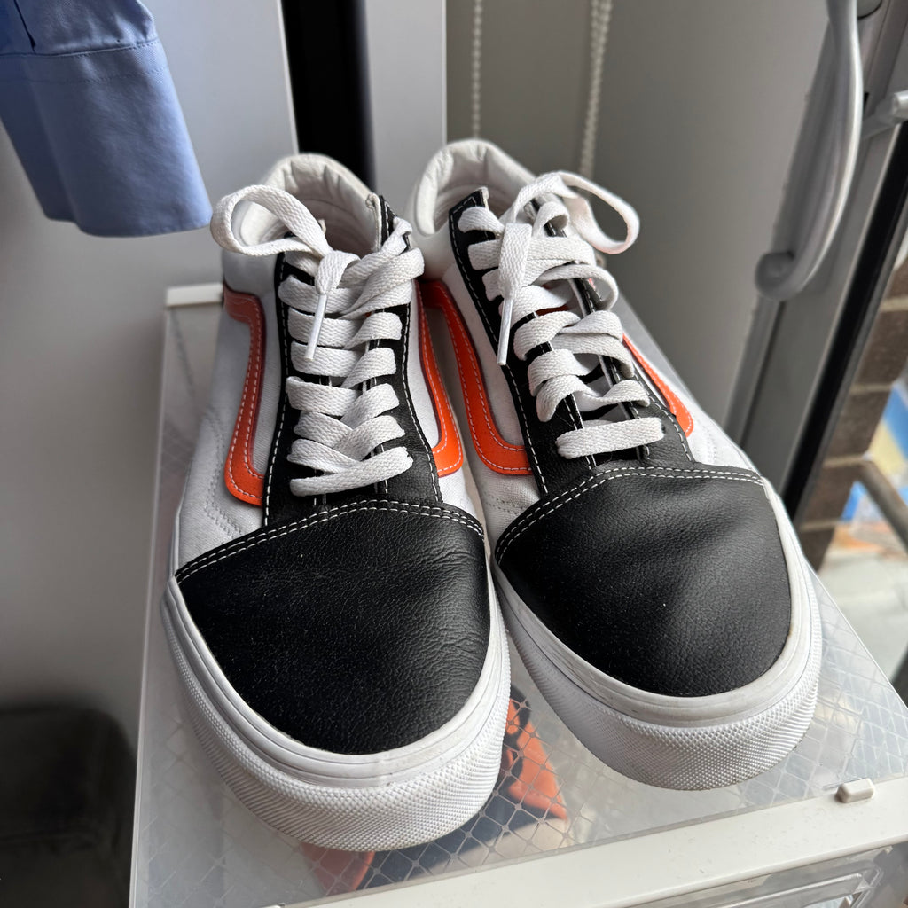 Vans Old Skool Black/Orange Sneakers