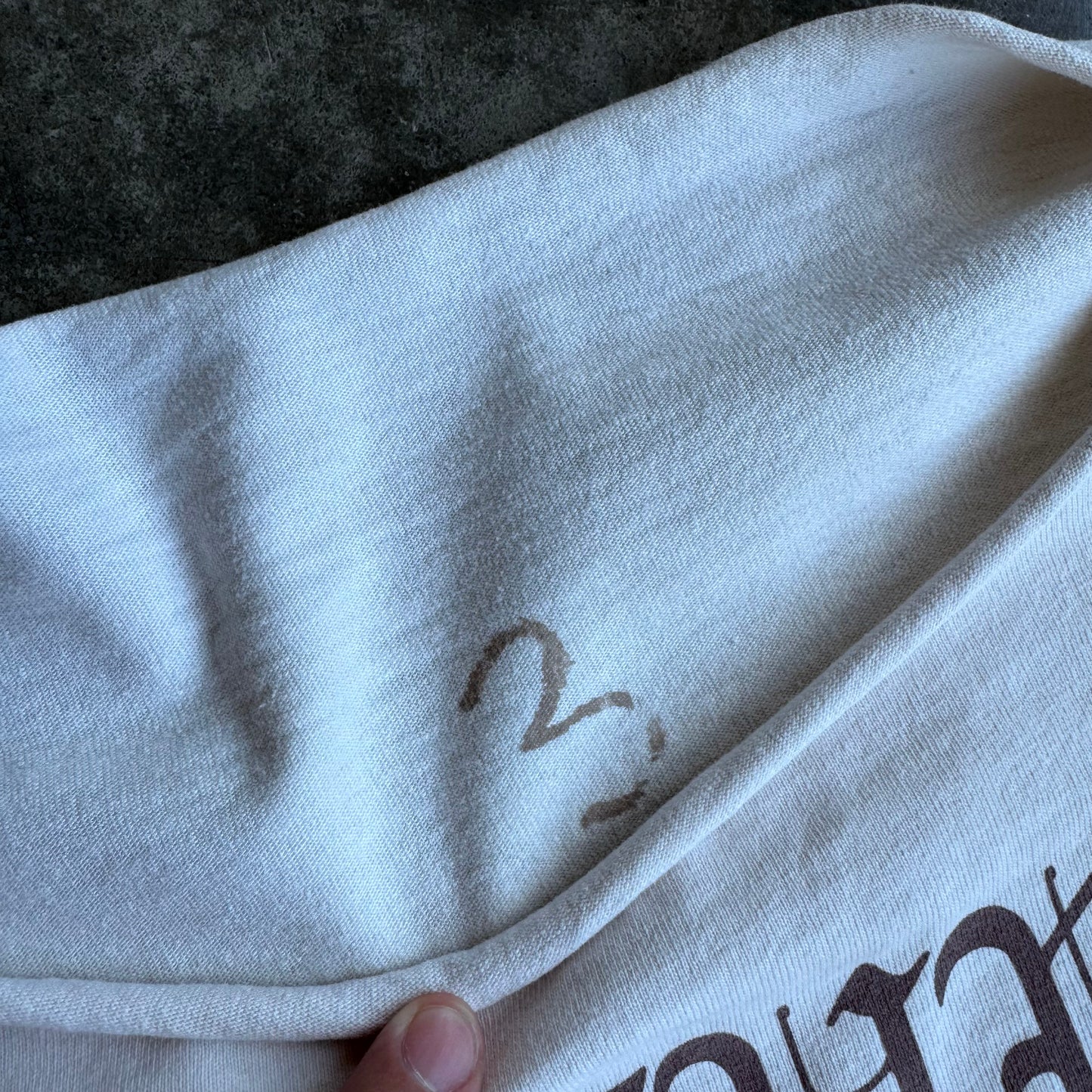 YZY Vultures T Large White Ls (3)