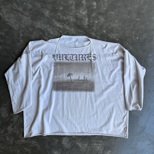 YZY Vultures T Large White Ls (3)