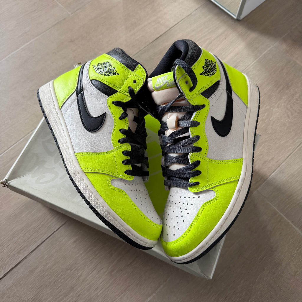 Jordan 1 Retro High OG Visionaire