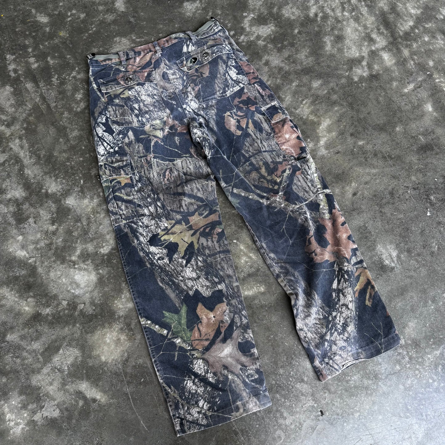 Vintage Faded Mossy Oak Camo Cargo Pants