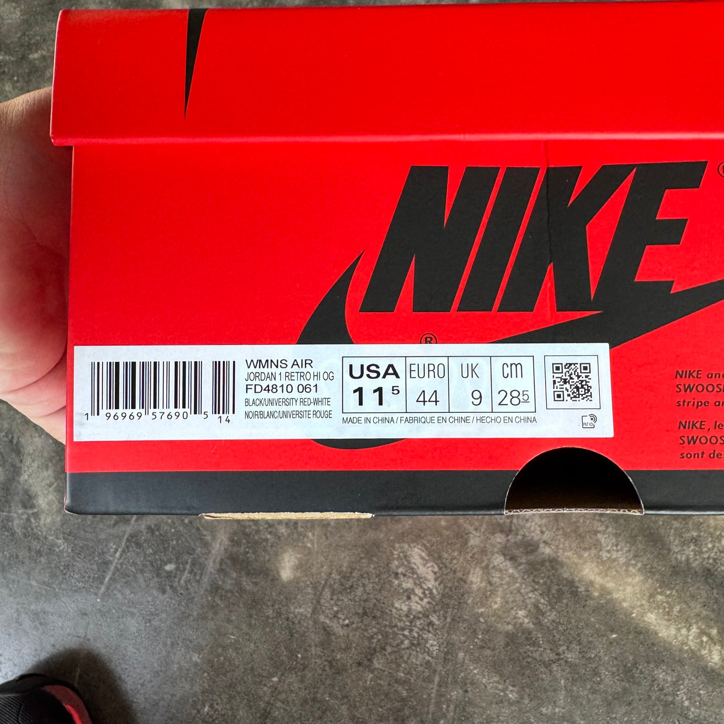 Jordan 1 Retro High OG Satin Red