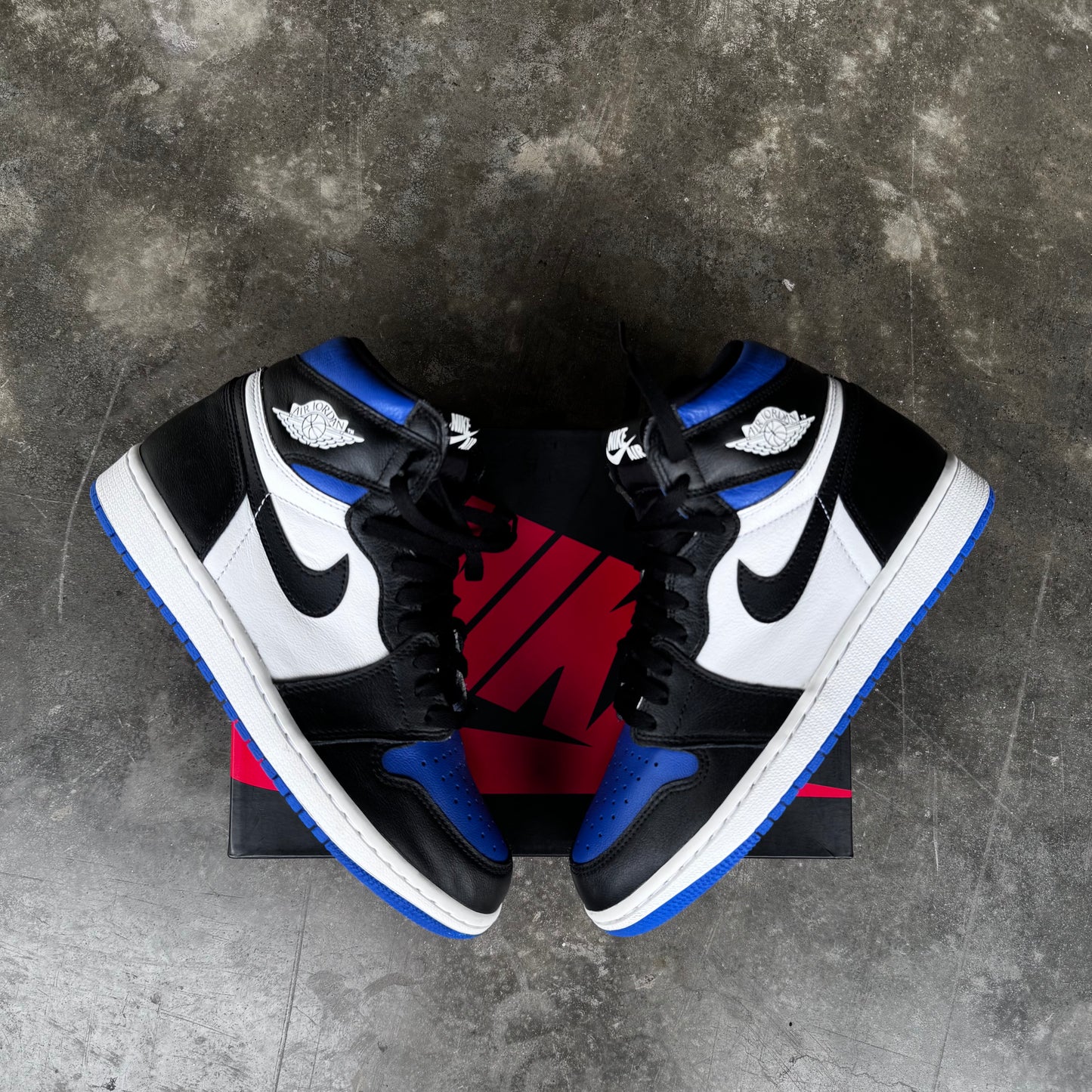 Jordan 1 Retro High Royal Toe