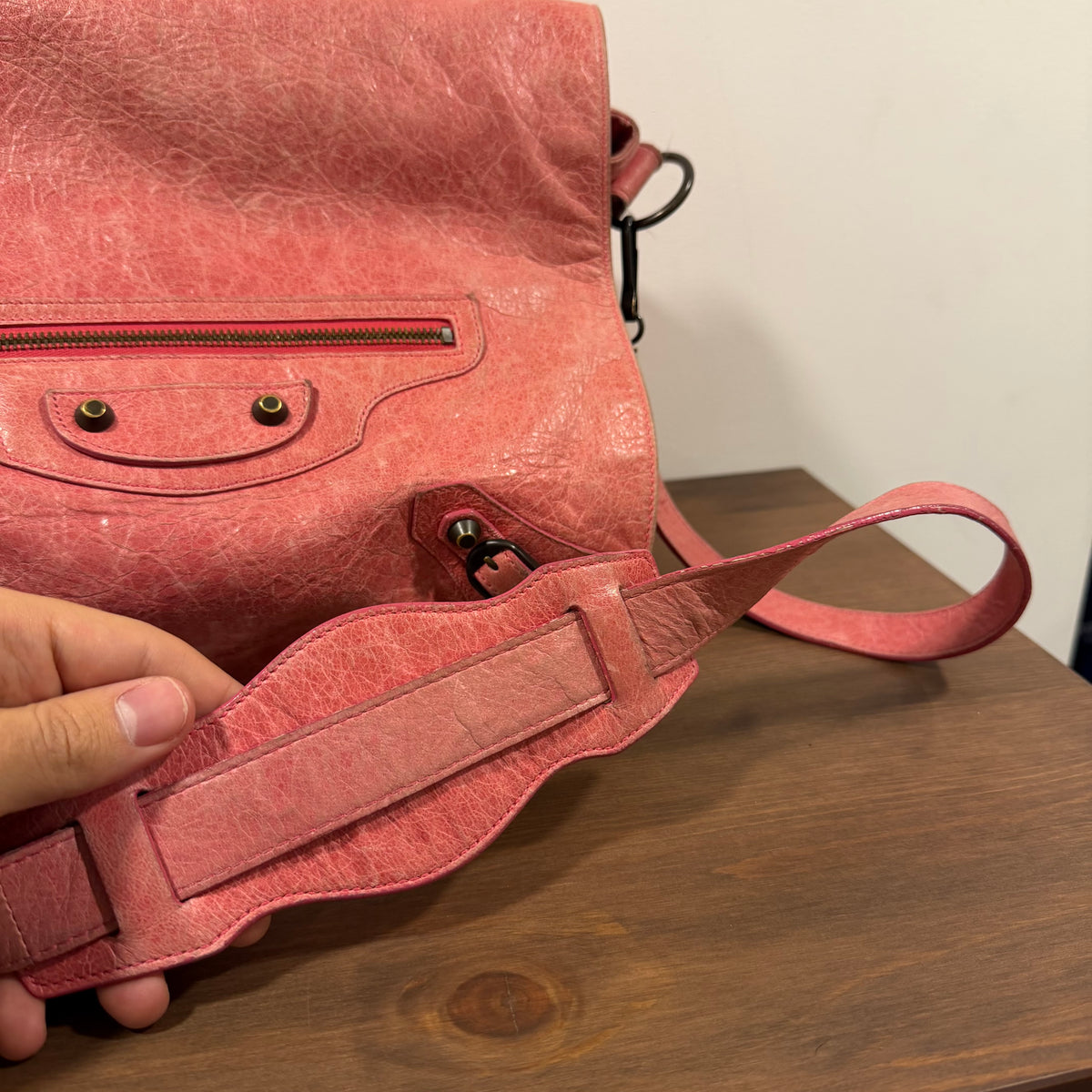 Balenciaga City Folk Messenger Bag Pink