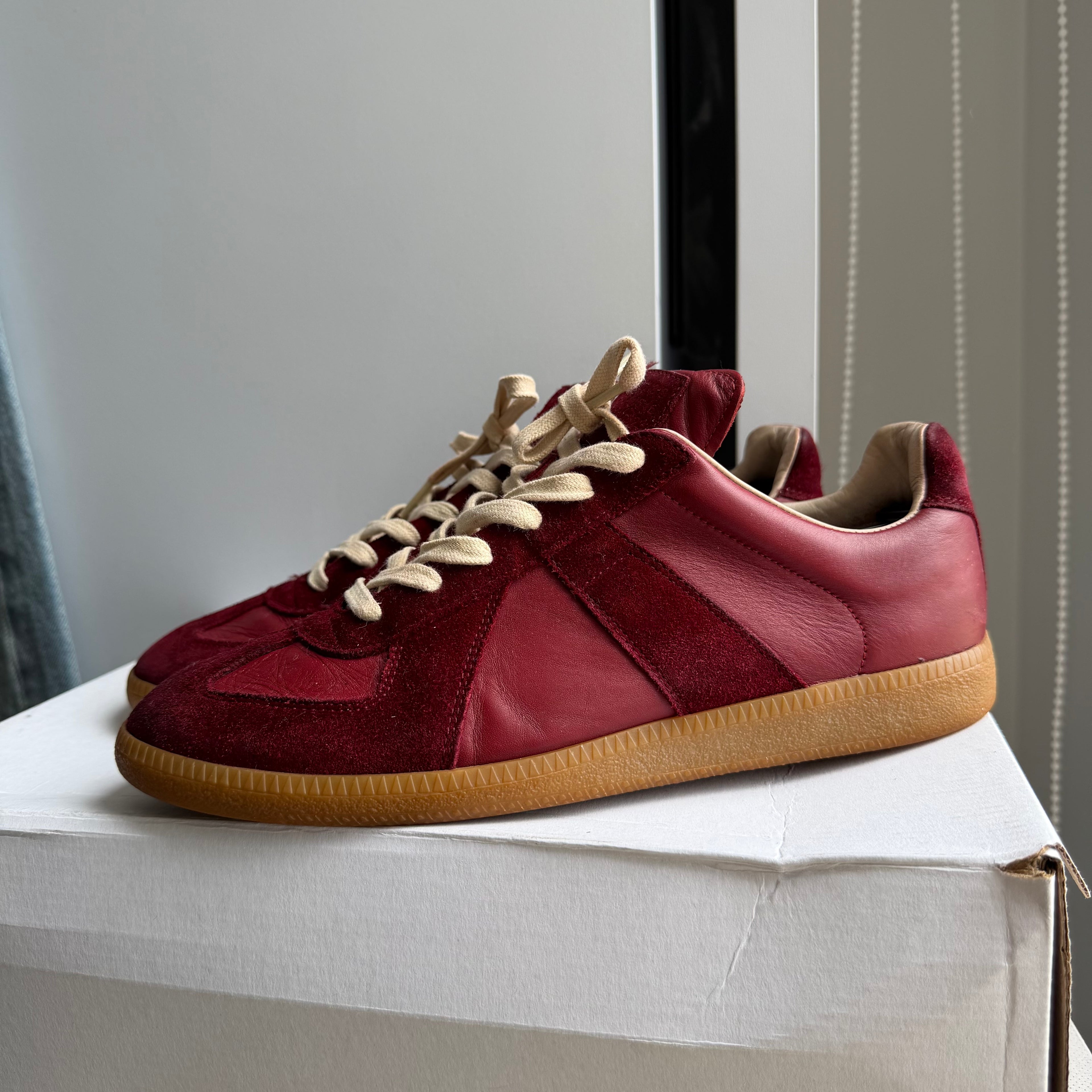 Maison Margiela Replica GAT Sneakers Red Gum