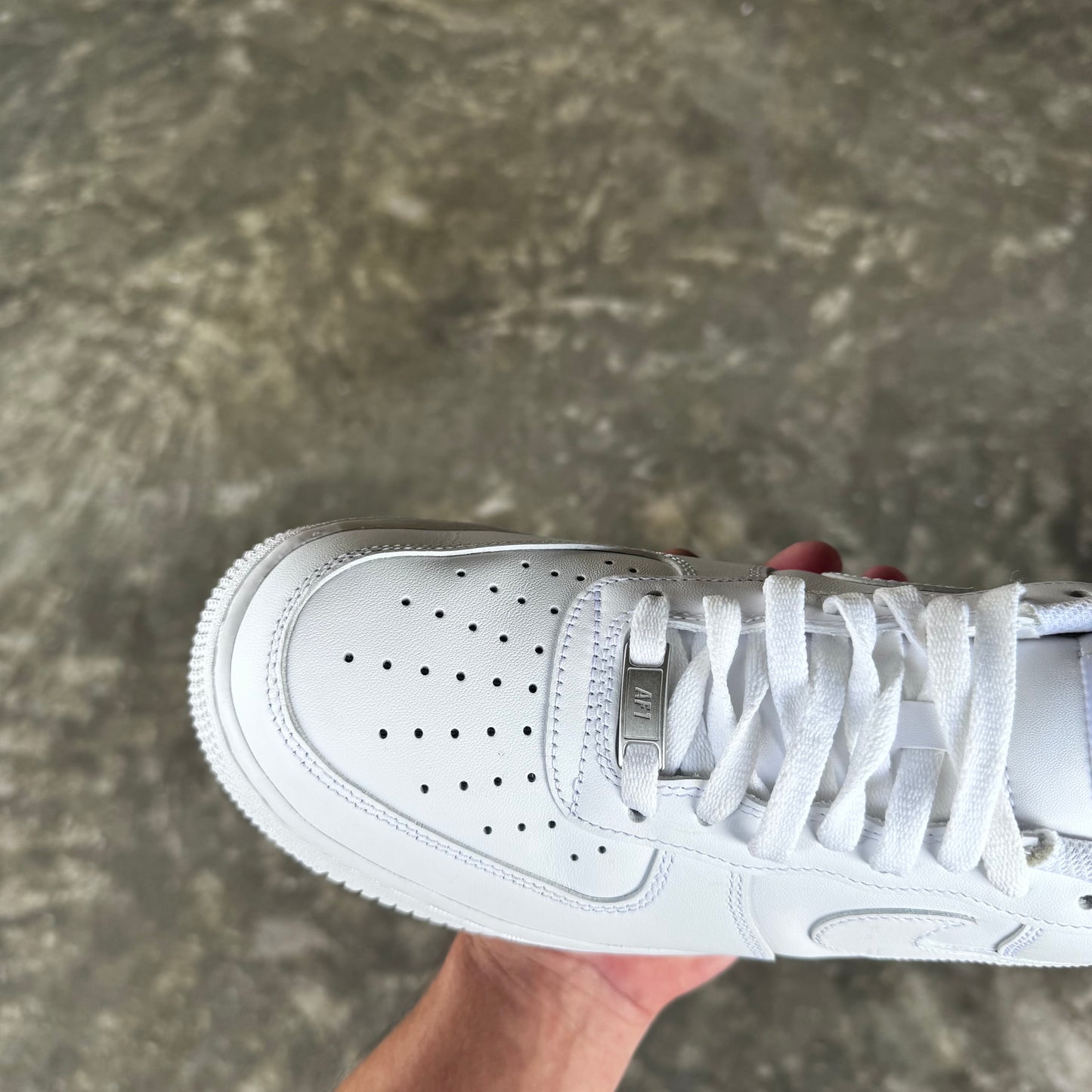 Nike Air Force 1 07’ Triple White