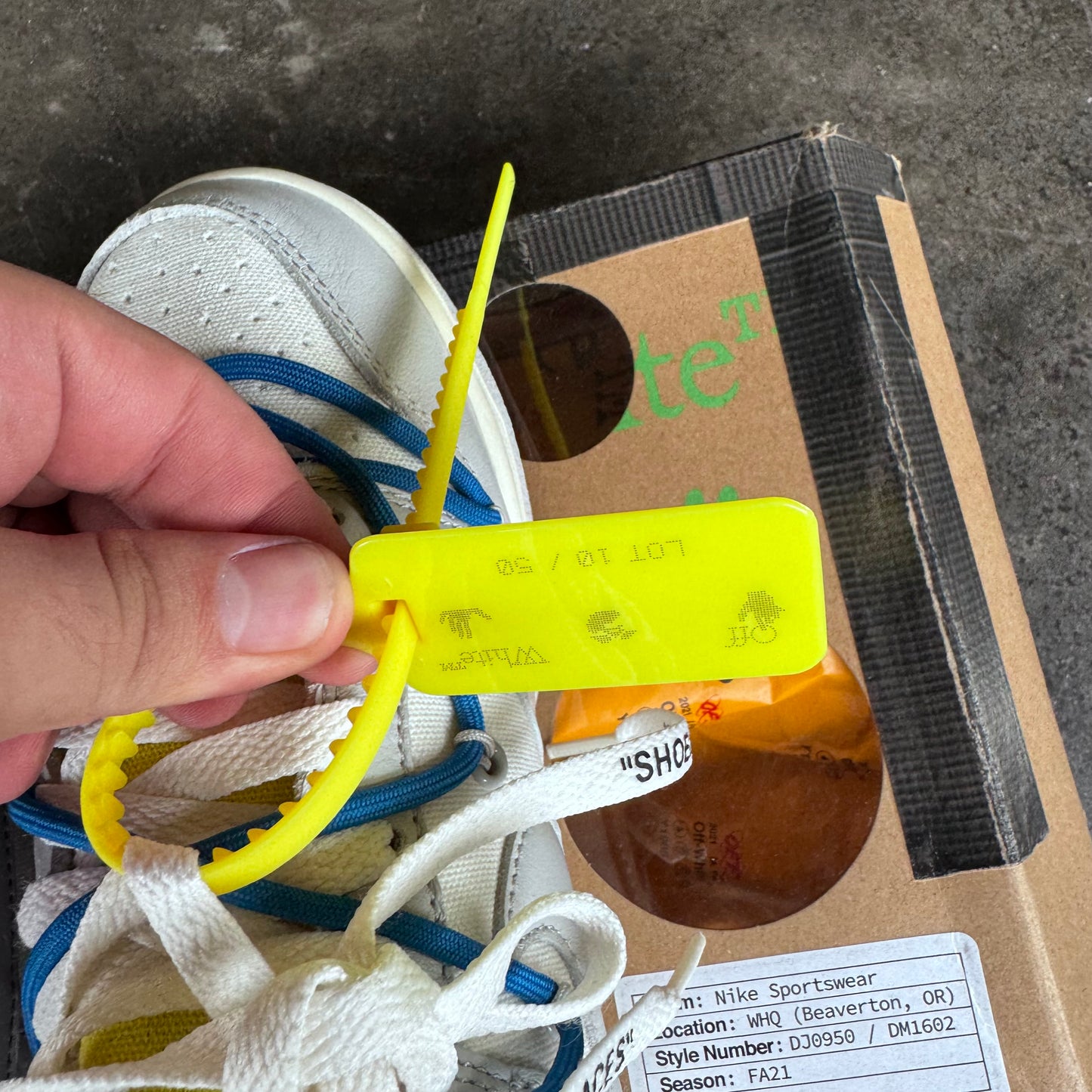 Nike Dunk Low Off-White Lot 10