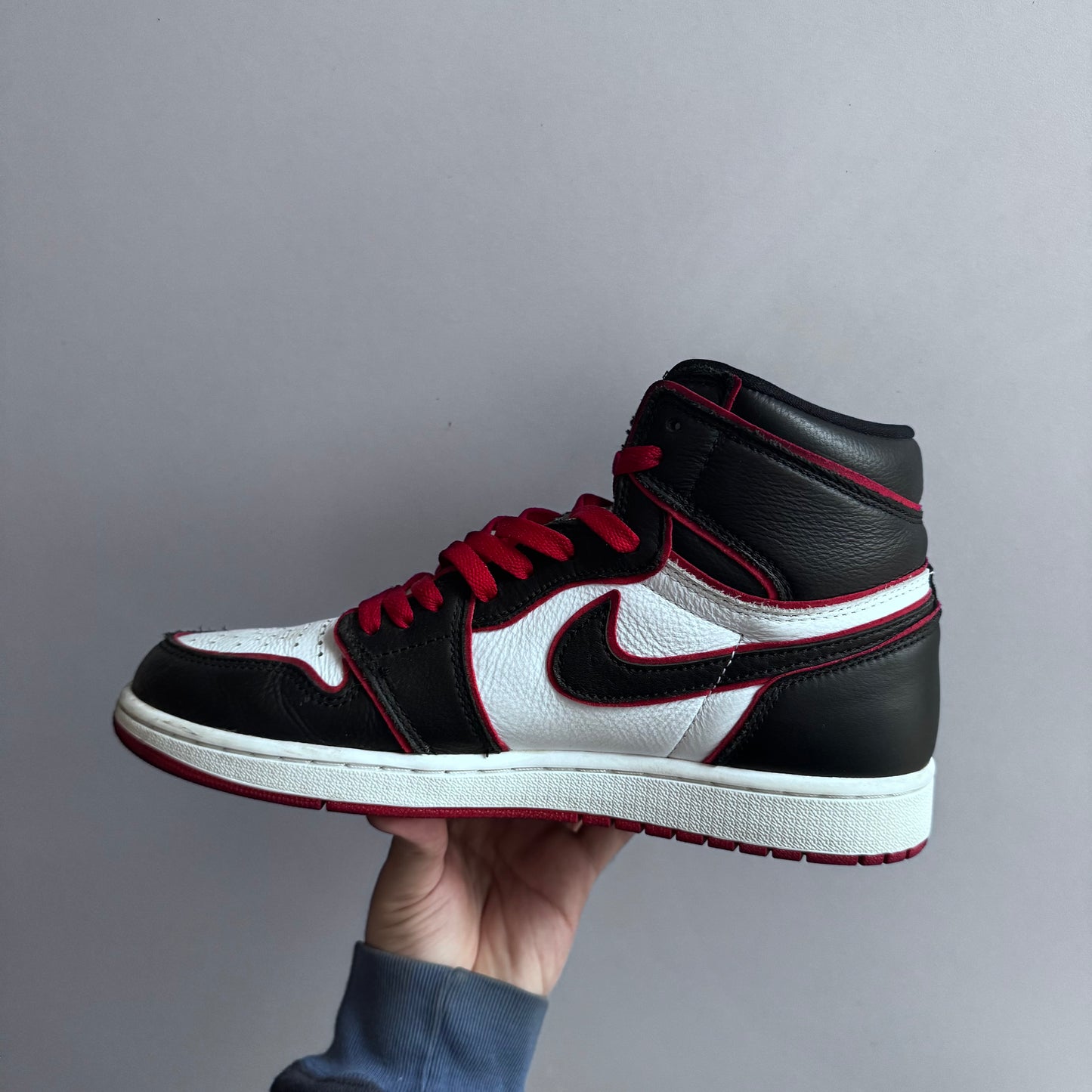 Jordan 1 Retro High Bloodline