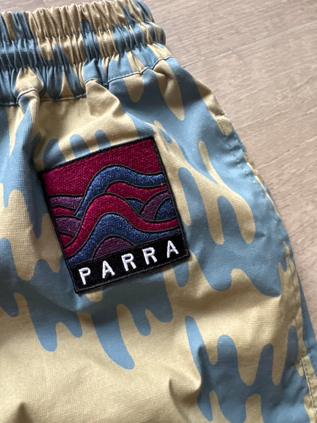 By Parra Tremor Pattern Pants Khaki