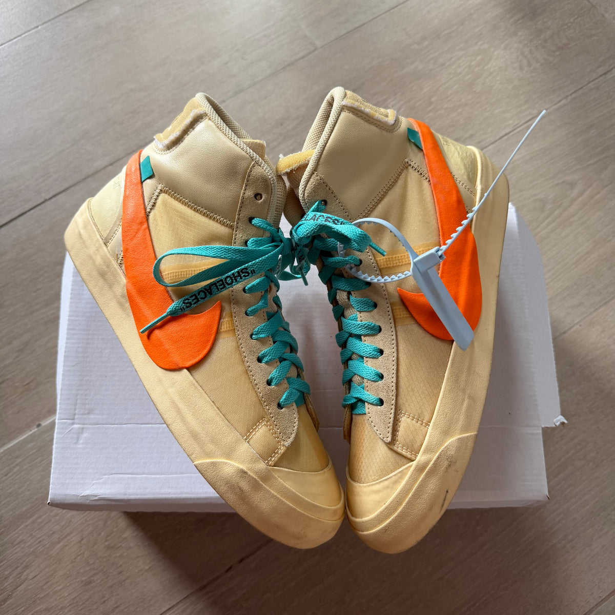 Nike x Off-White Blazer Mid All Hallows Eve (8.5US)