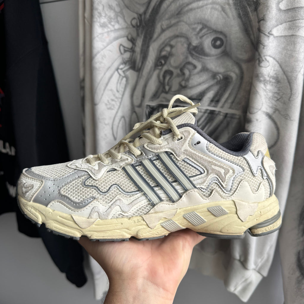 adidas Response CL Bad Bunny