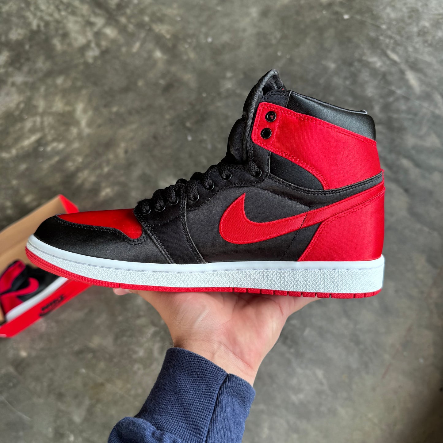 Jordan 1 Retro High OG Satin Red