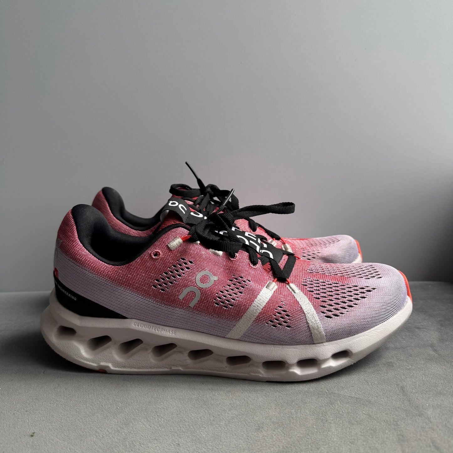 On Cloudsurfer Sneakers