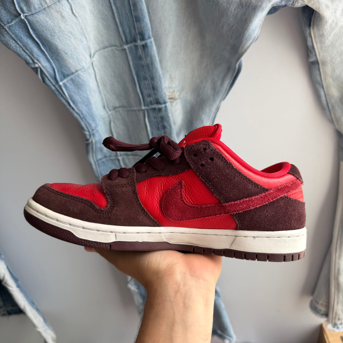Nike SB Dunk Low Cherry (7.5US)
