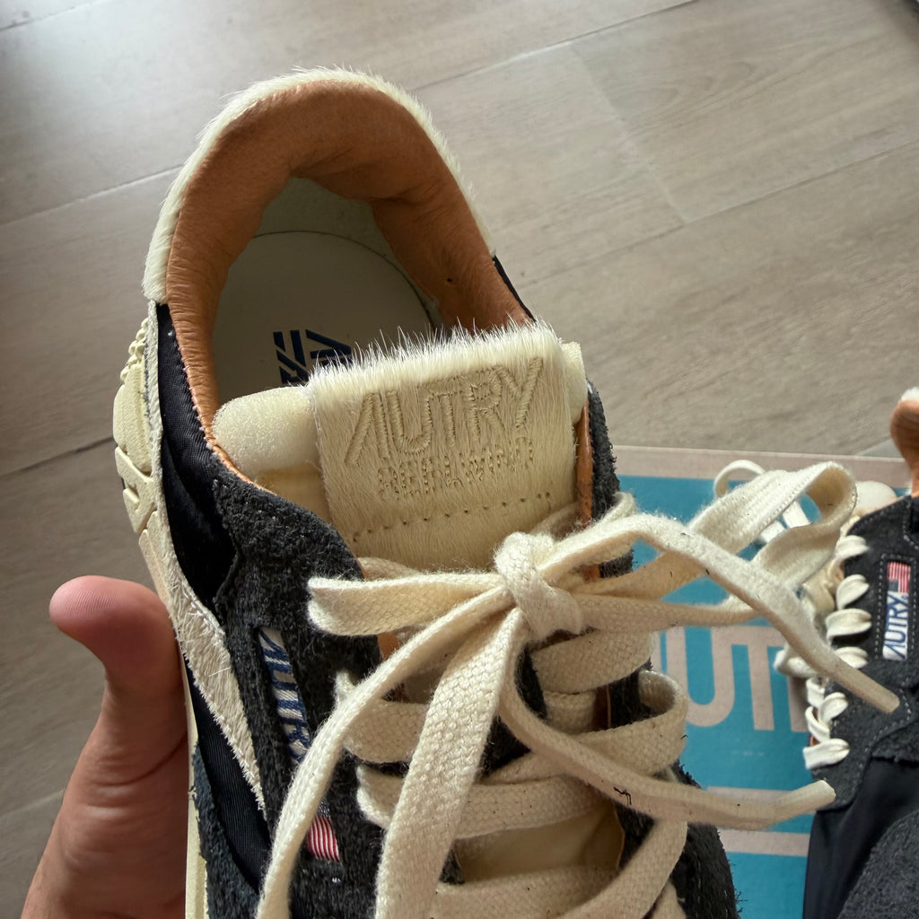 Autry Reelwind Low Sneakers Black/Beige