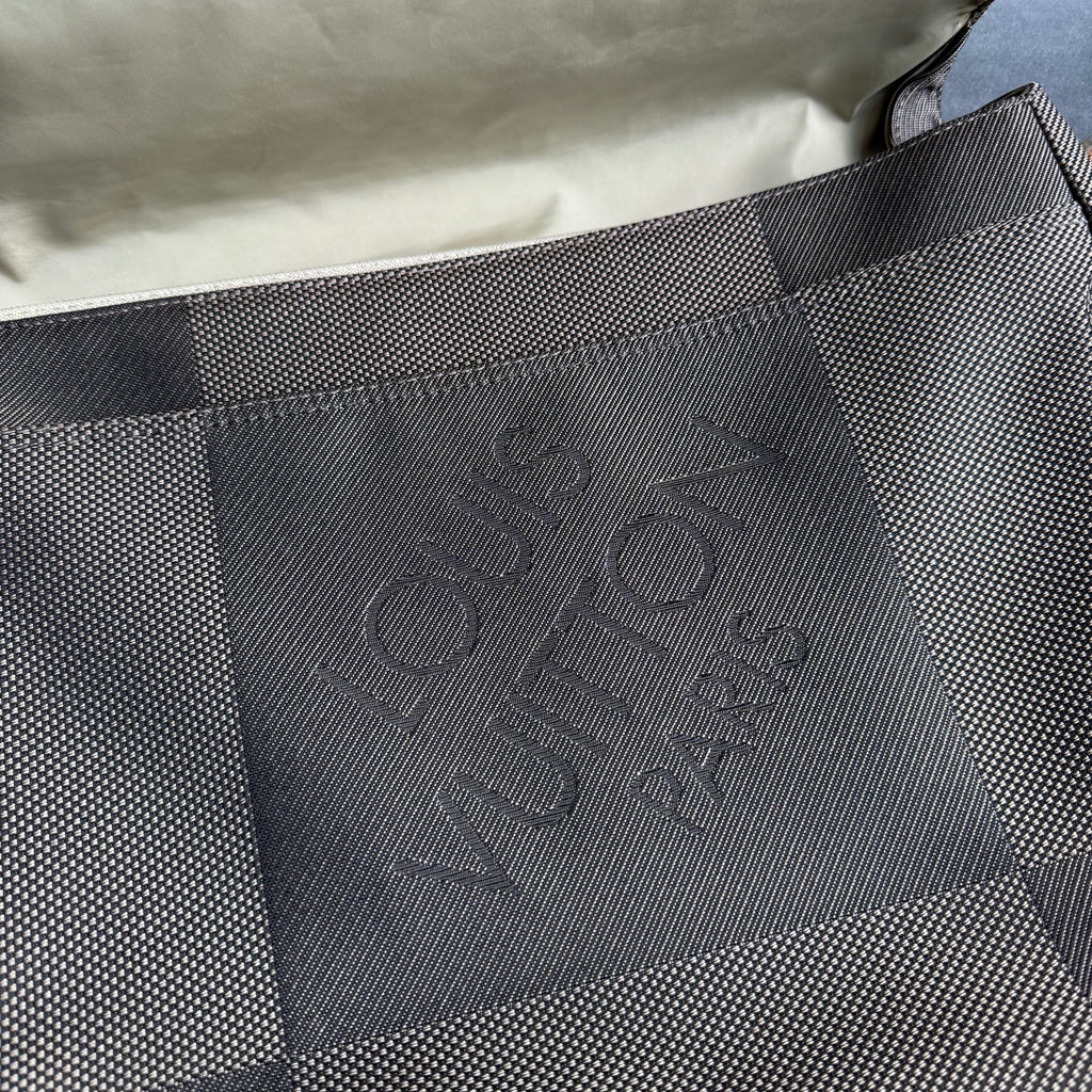 Louis Vuitton Damier Geant Messenger Bag