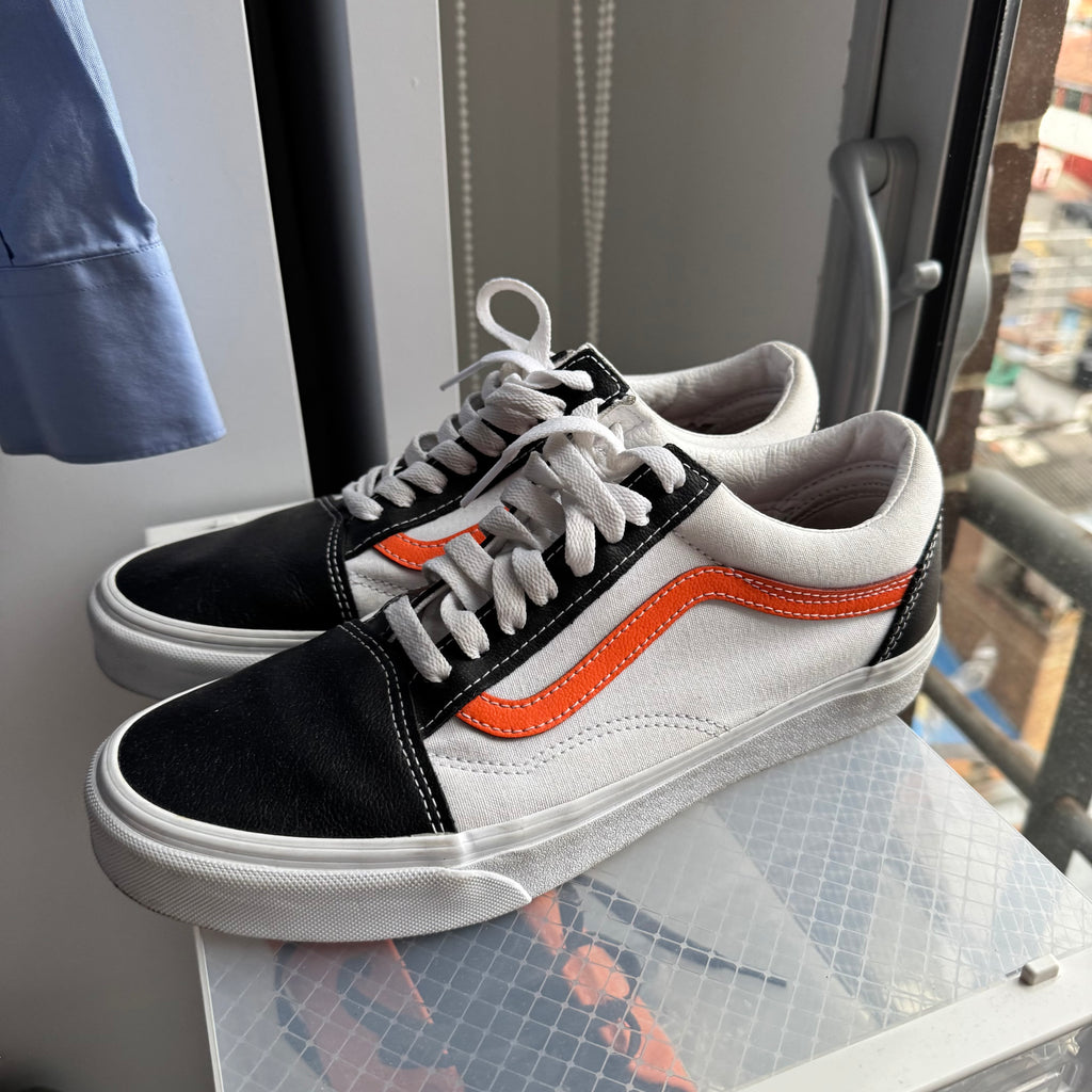 Vans Old Skool Black/Orange Sneakers