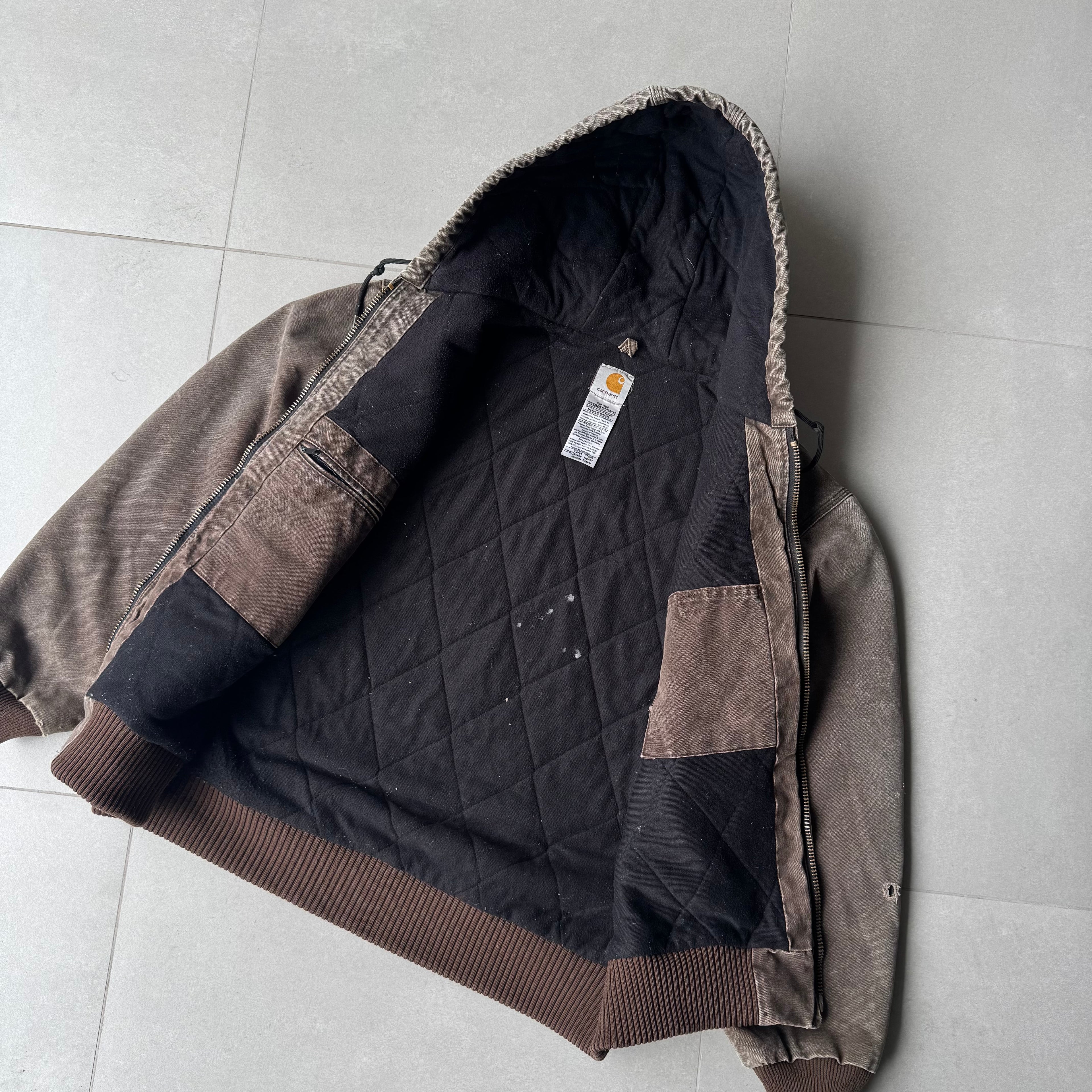 2004 Carhartt Hooded Work Jacket “Brown”