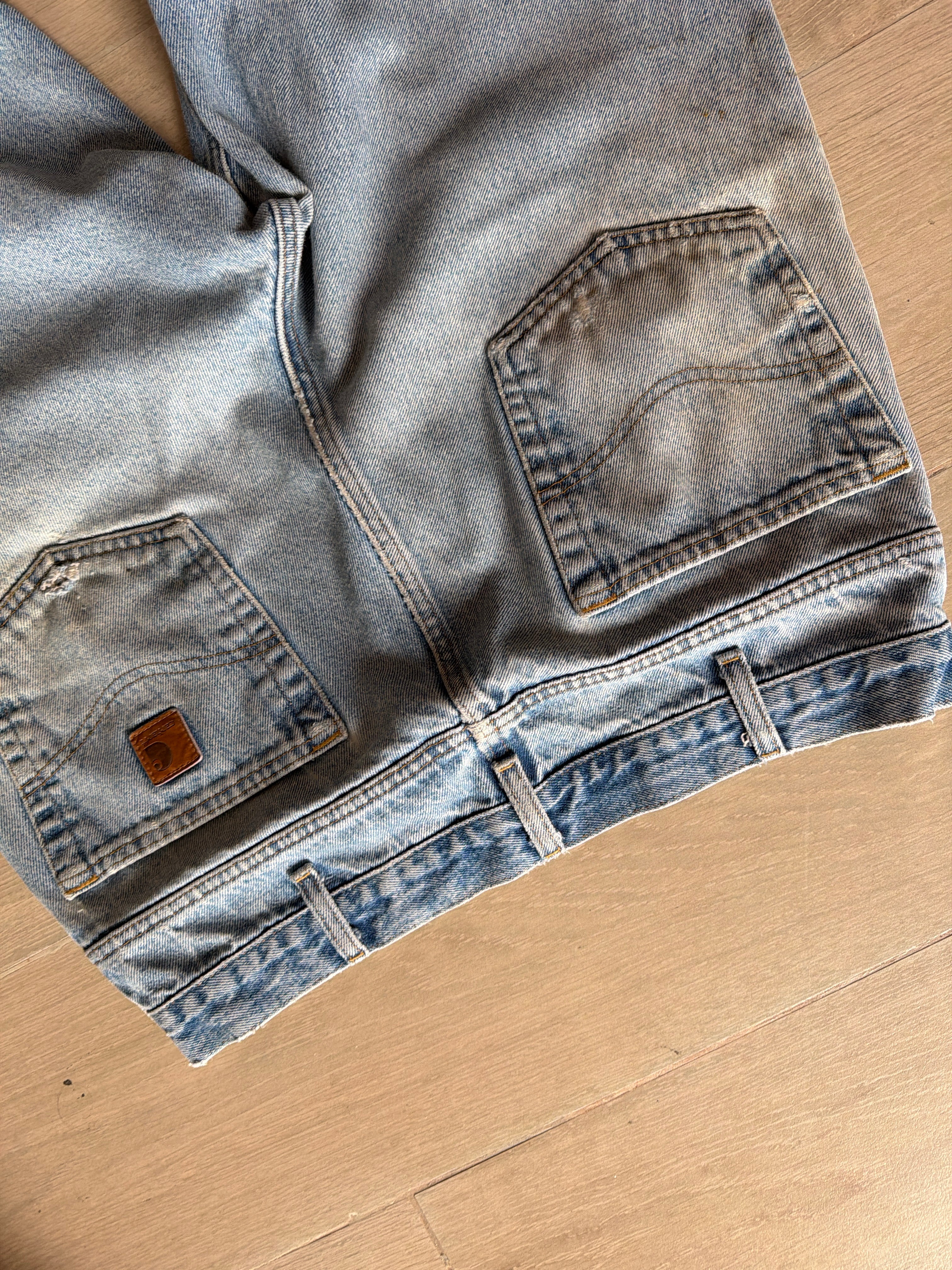 00s Carhartt Trashed Denim Jeans