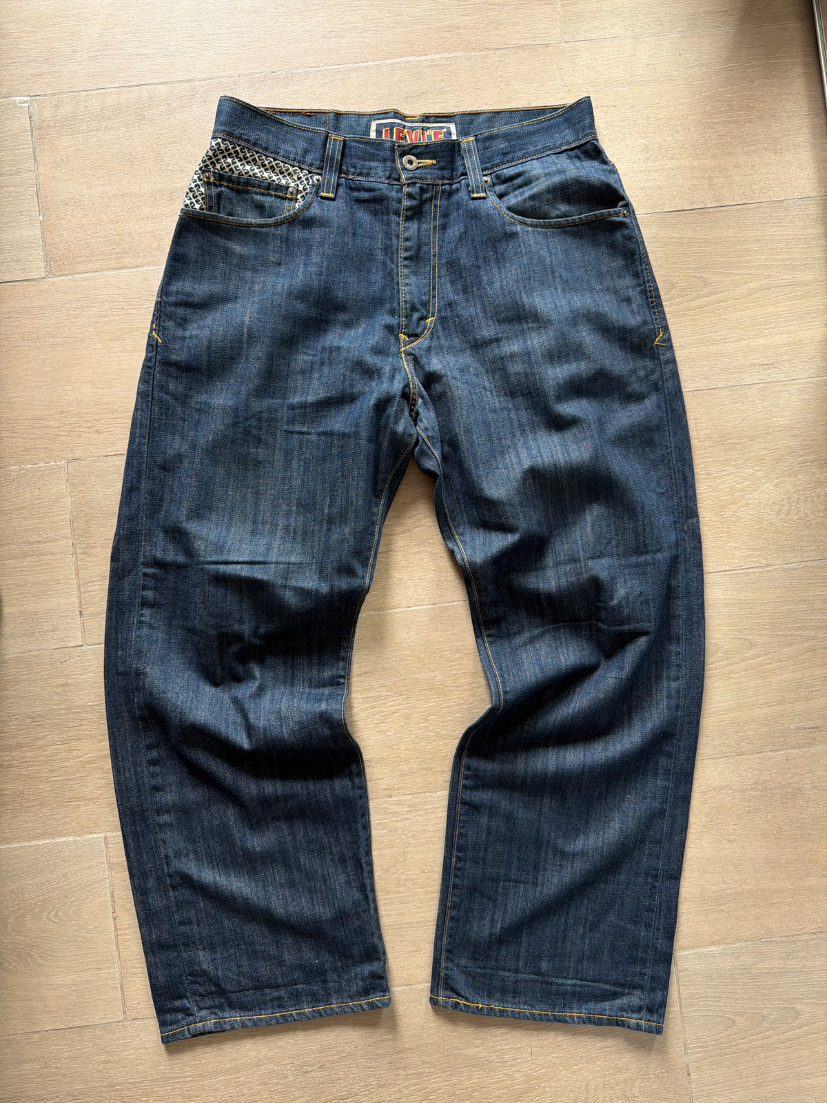 Levis 569 Loose Straight Jeans (32w)