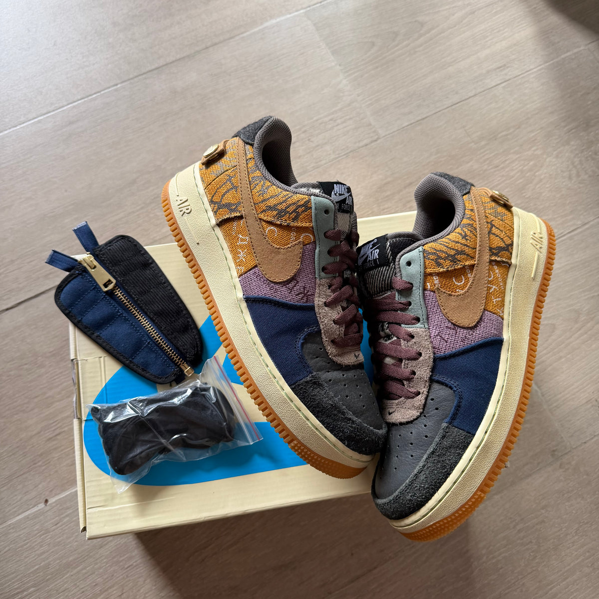 Nike x Travis Scott Air Force 1 Low Cactus Jack (8US)