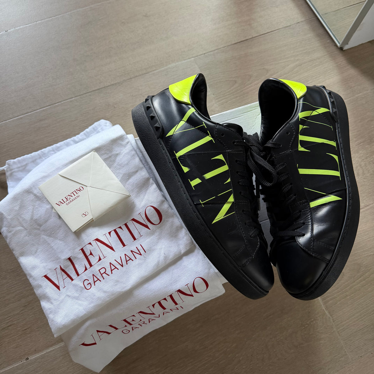 Valentino Garavani Open VLTN Print Sneakers Black/Green (42EU)