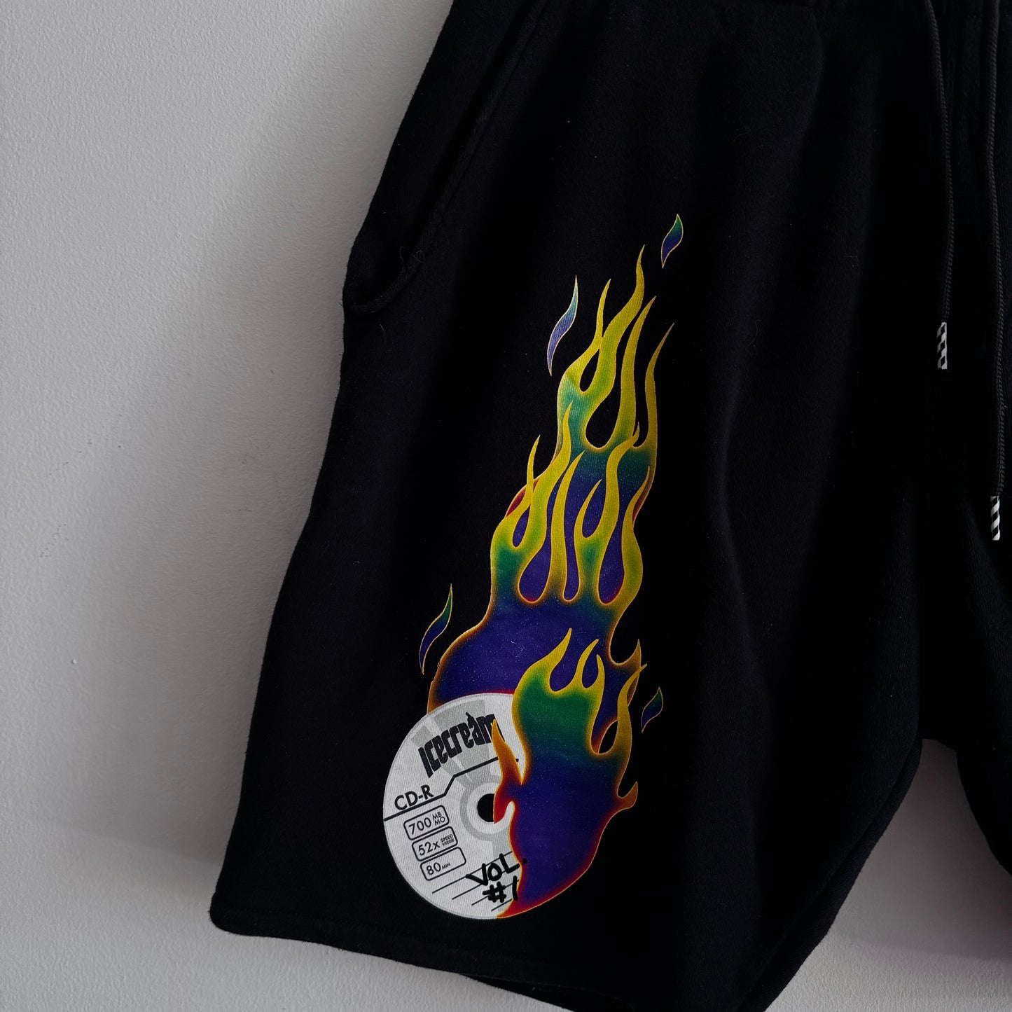 ICECREAM Graphic Shorts Black