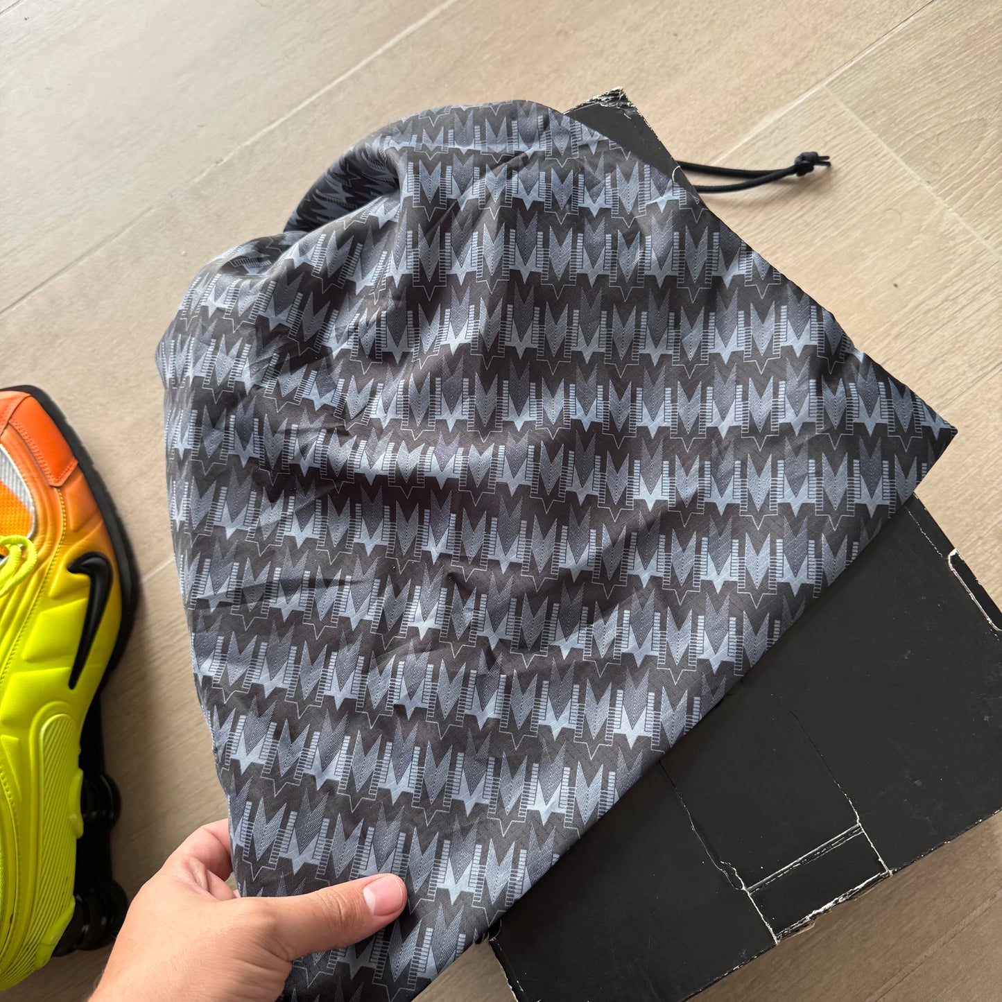 Nike Shox MR4 Mule Martine Rose Orange