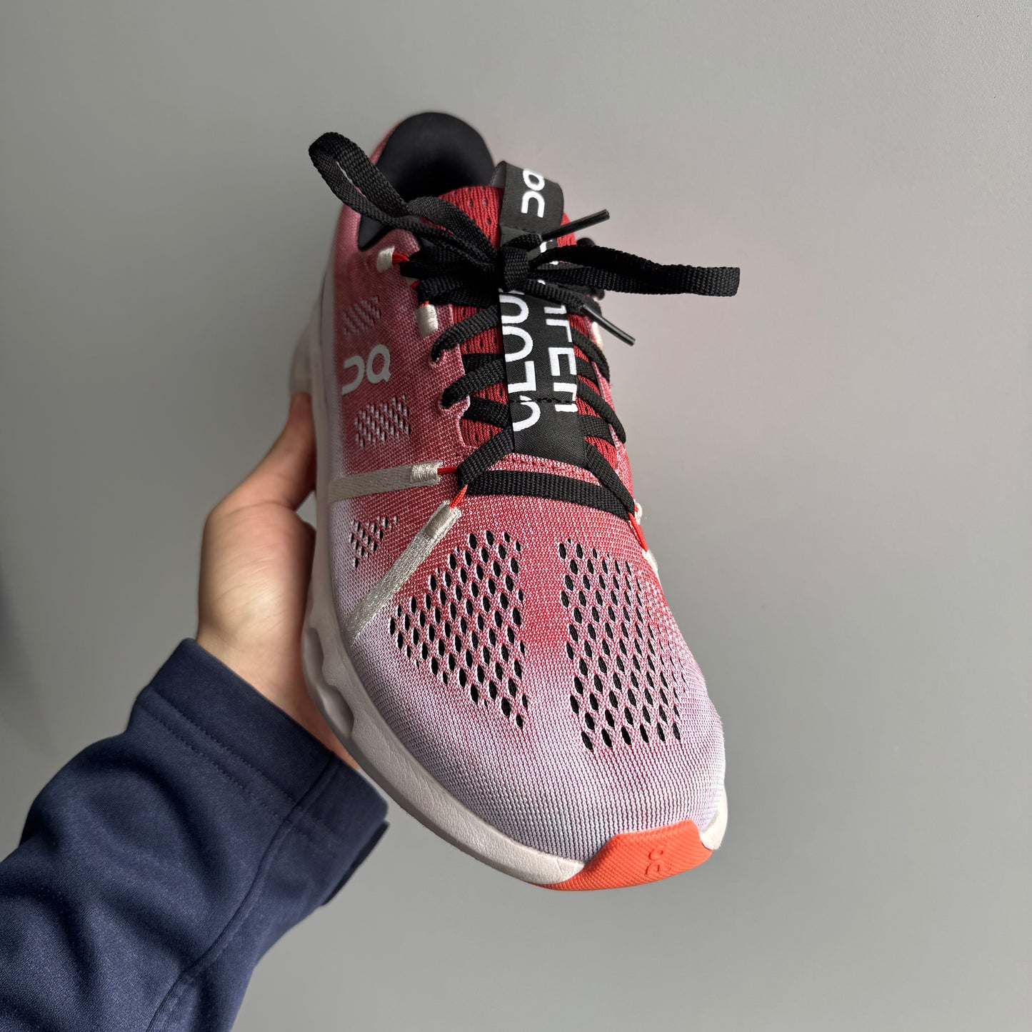 On Cloudsurfer Sneakers